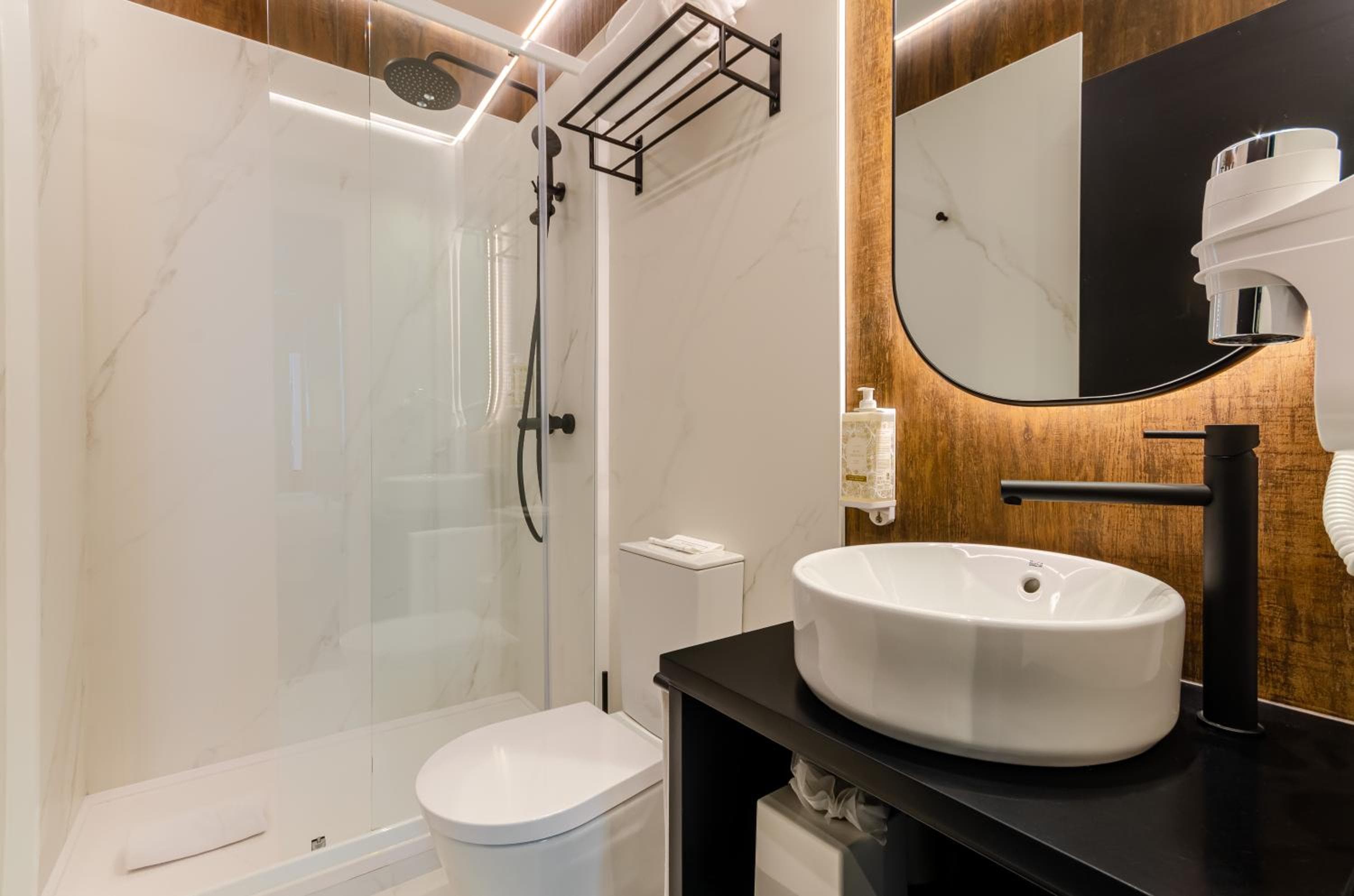 Nicola Rossio Hotel — 9