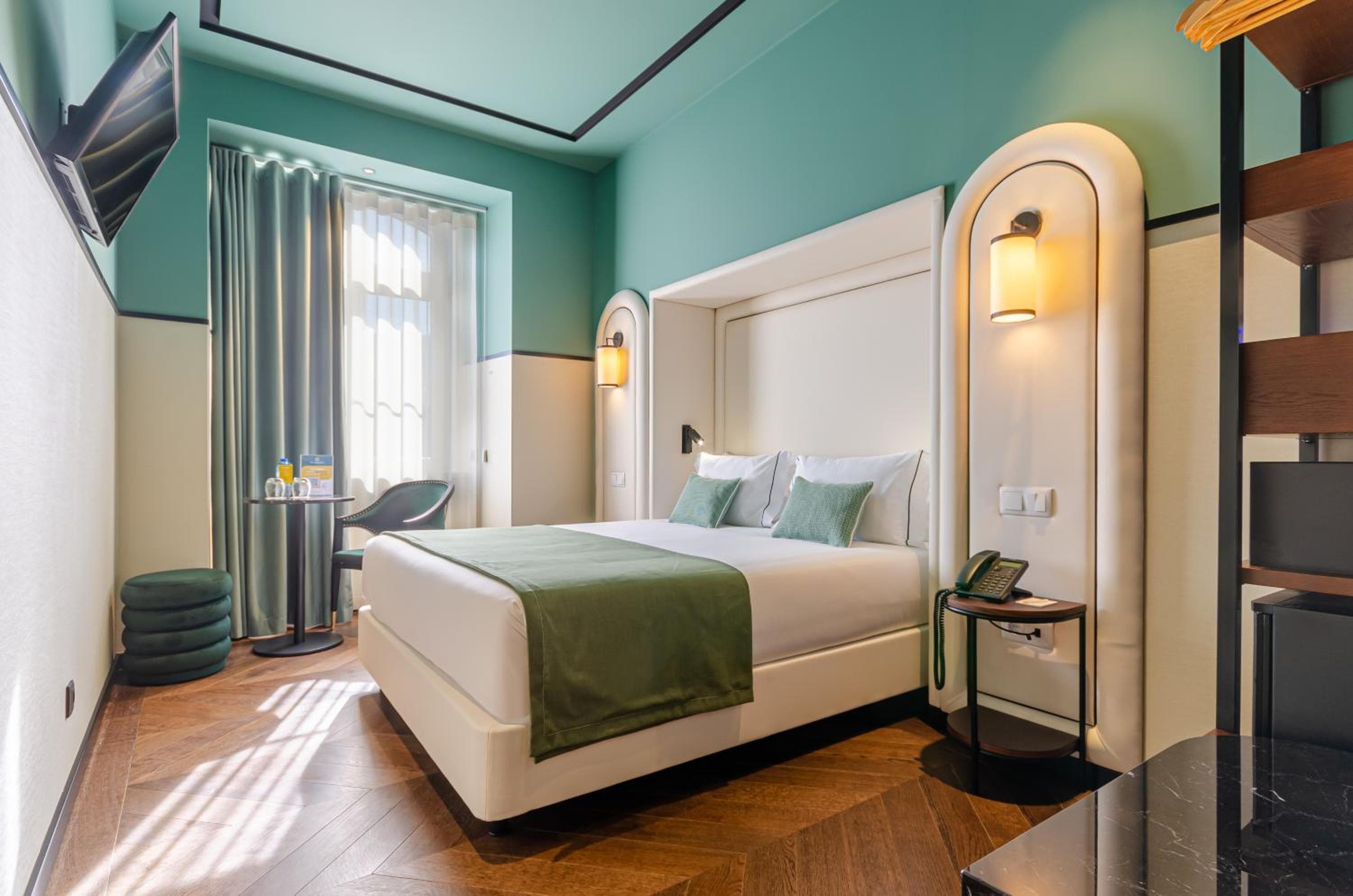 Nicola Rossio Hotel — 21