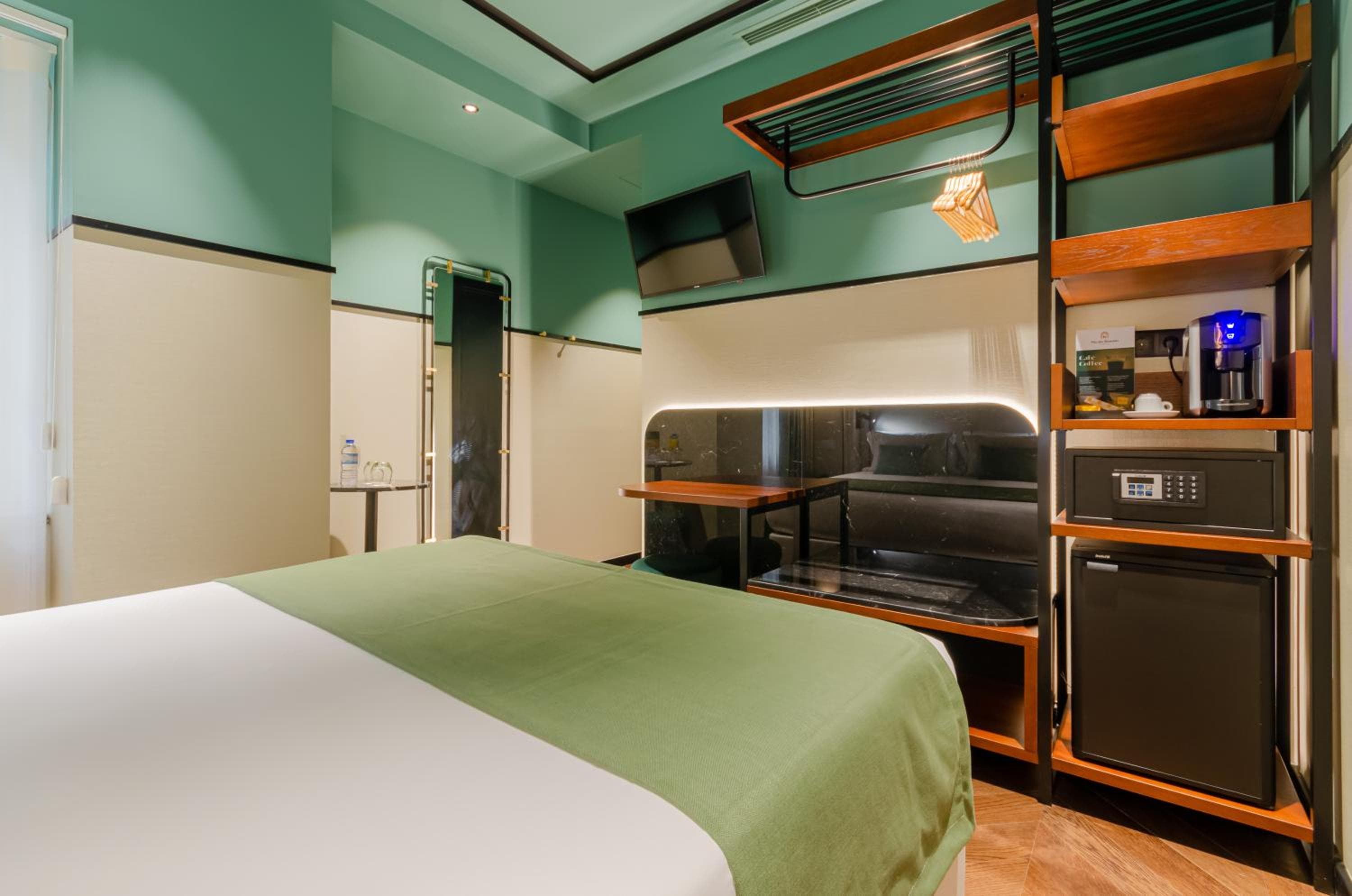 Nicola Rossio Hotel — 22