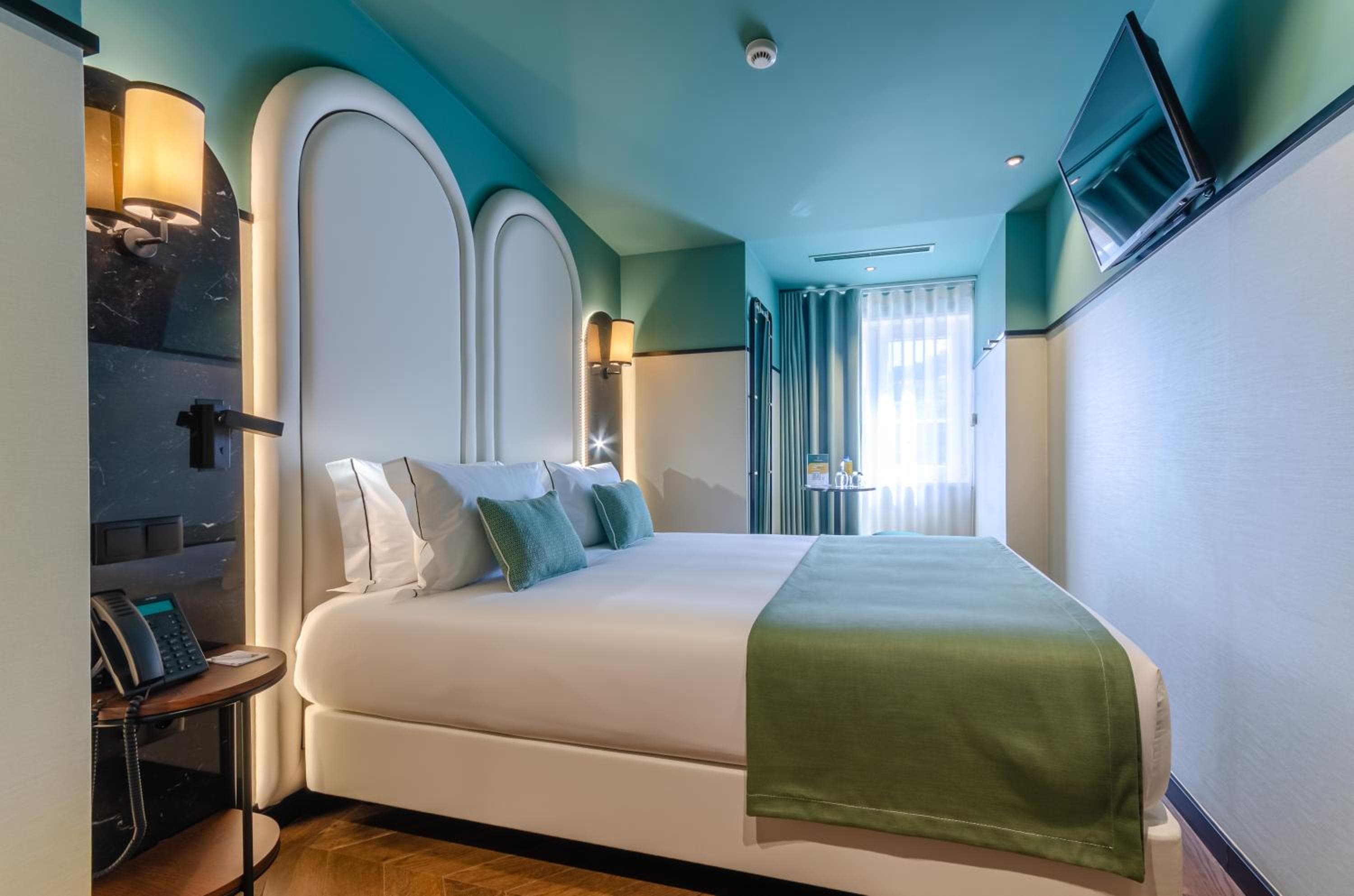 Nicola Rossio Hotel — 28