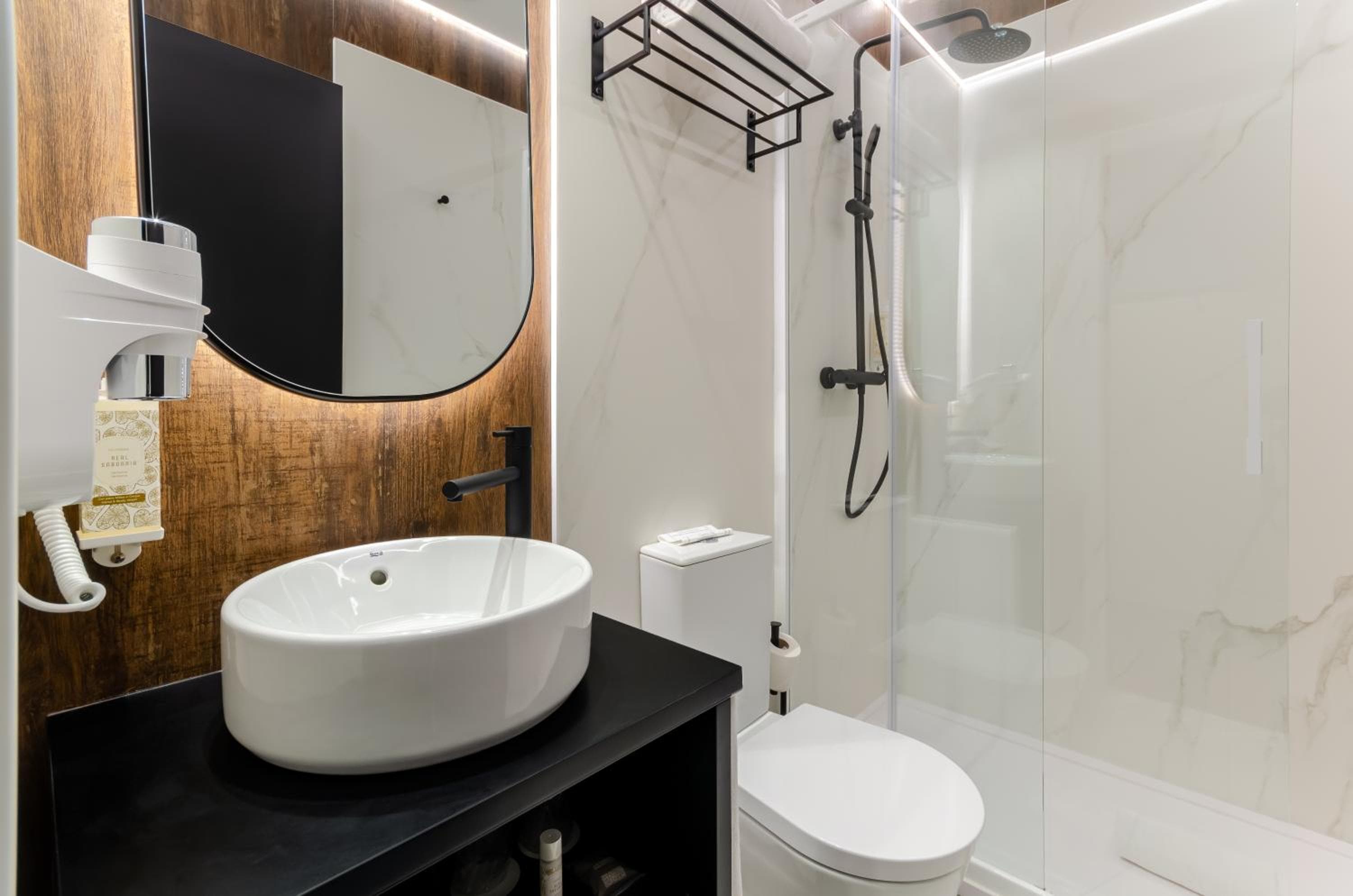 Nicola Rossio Hotel — 15