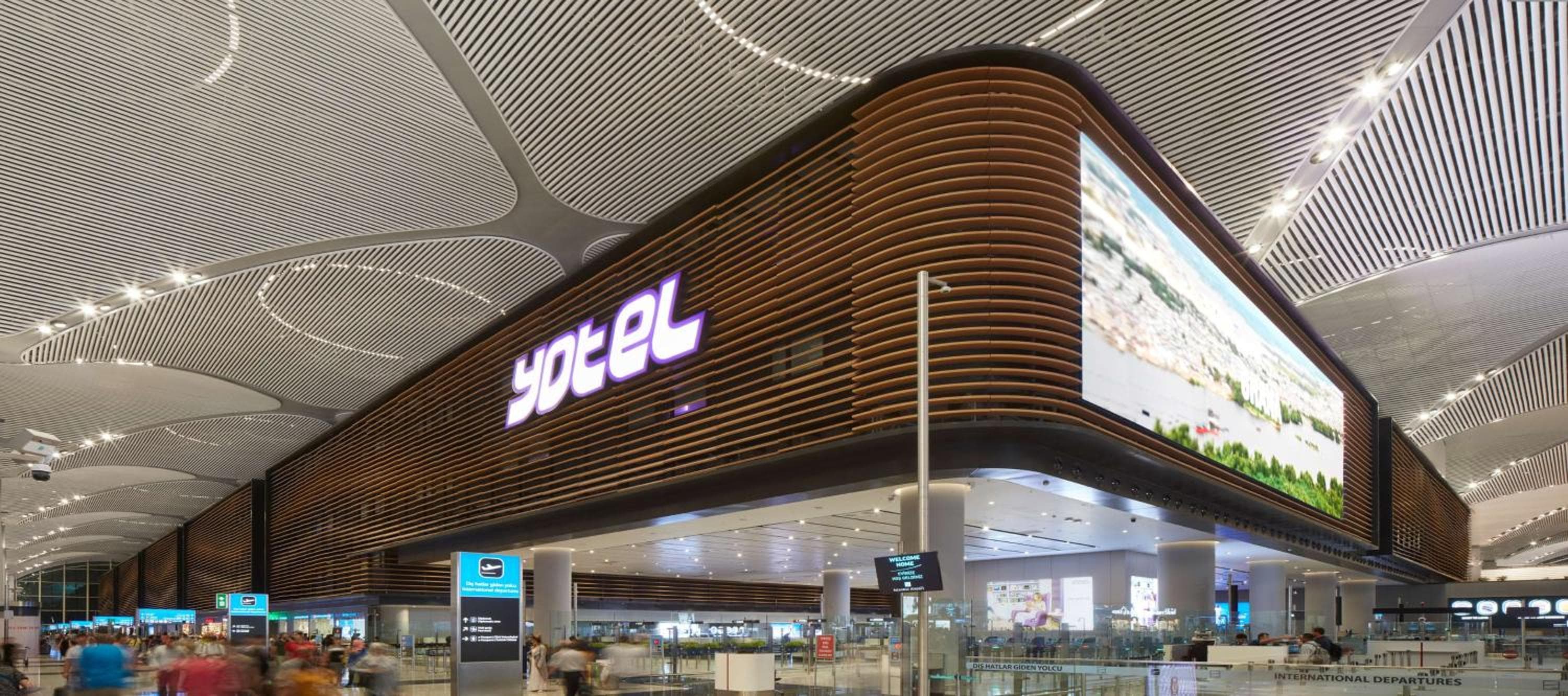 YOTEL Aeroporto di Istanbul, ingresso alla città — 1