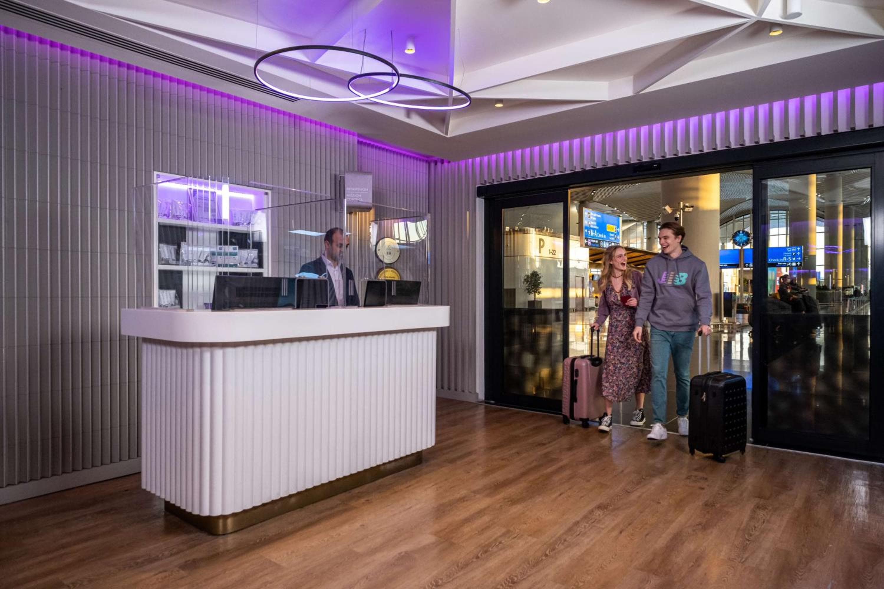 YOTEL Aeroporto di Istanbul, ingresso alla città — 4