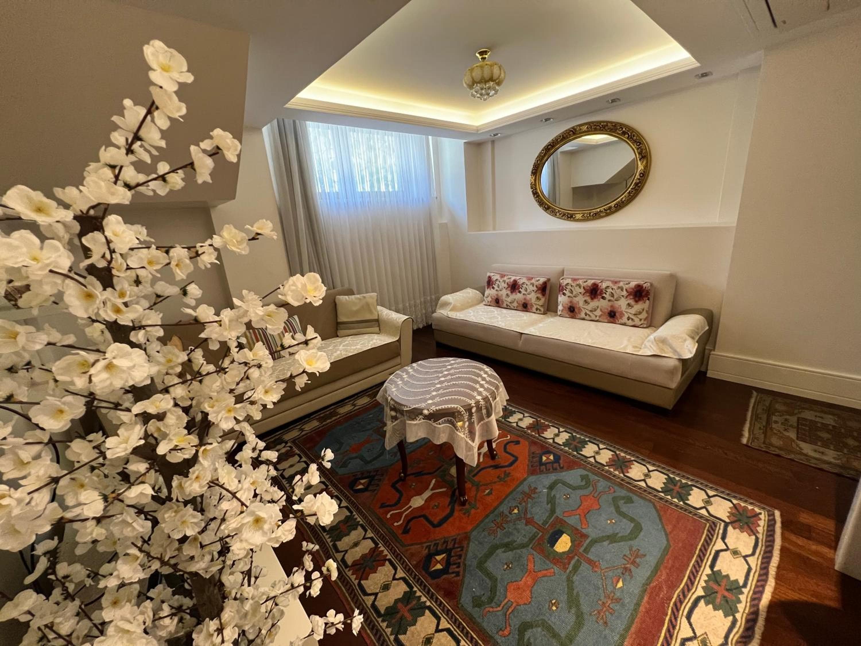 C'è l'Hotel Istanbul — 26