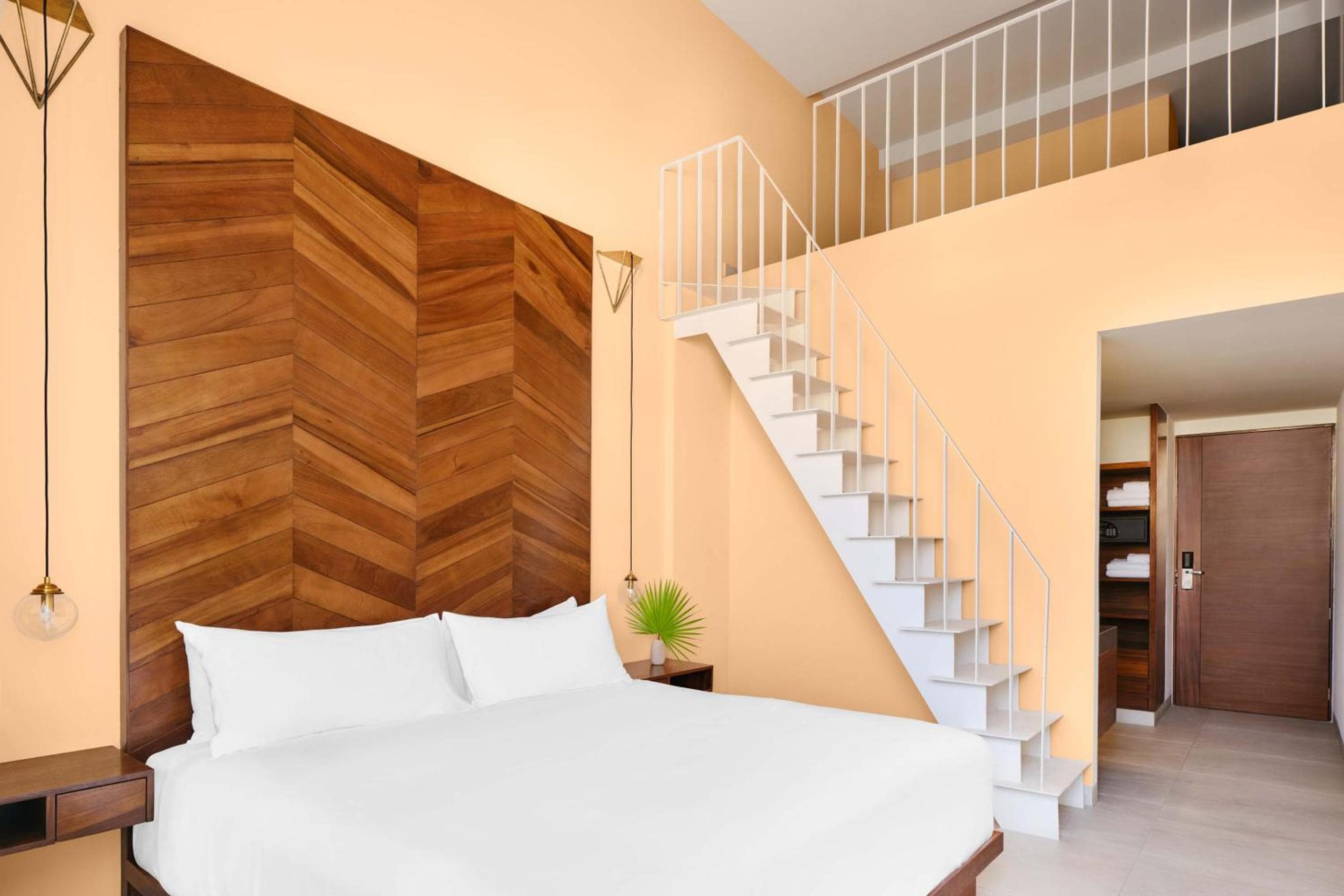CALIXTA Hotel — 8