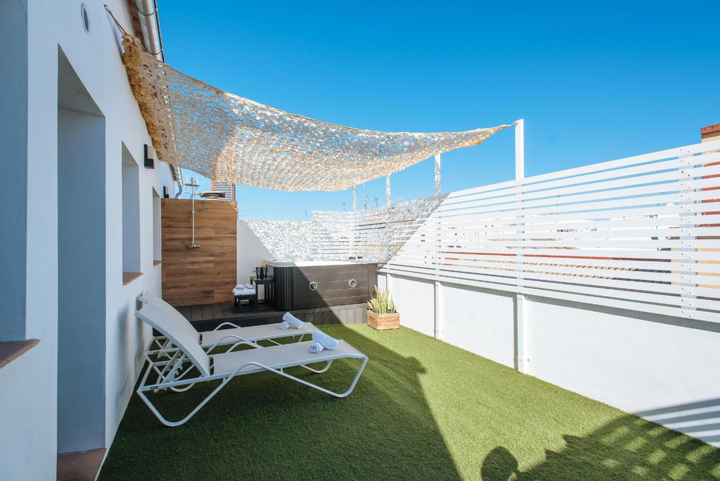 Lola de Triana Apartments — 4