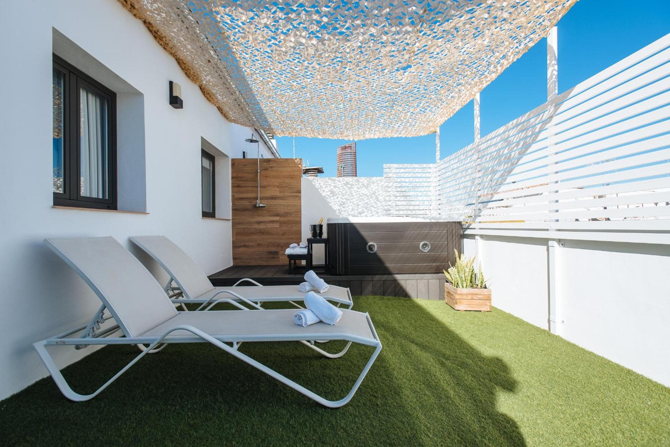 Lola de Triana Apartments — 29