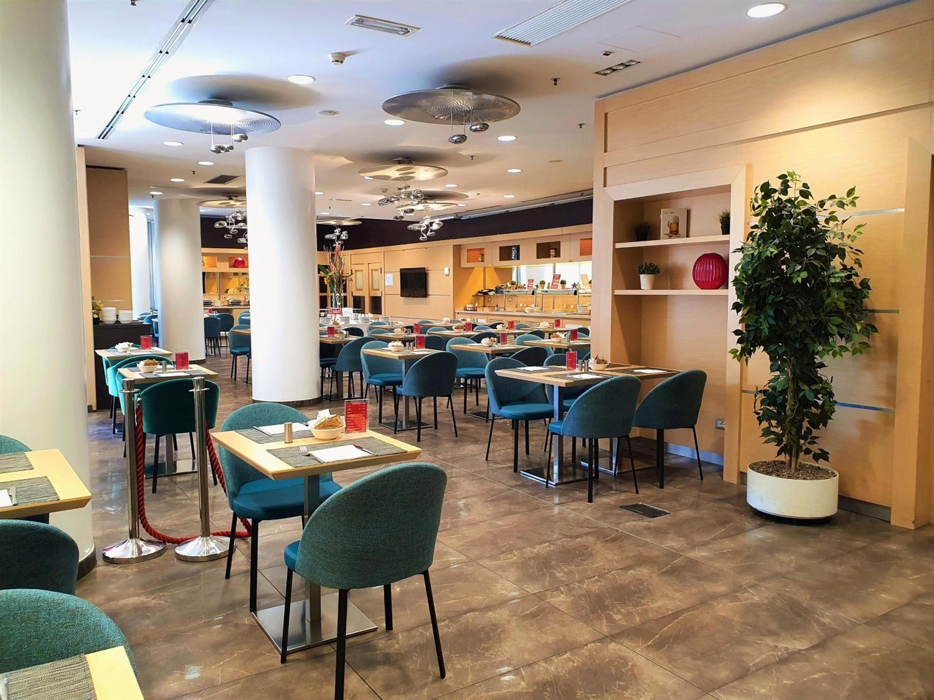 Ramada Plaza by Wyndham Milano — 18