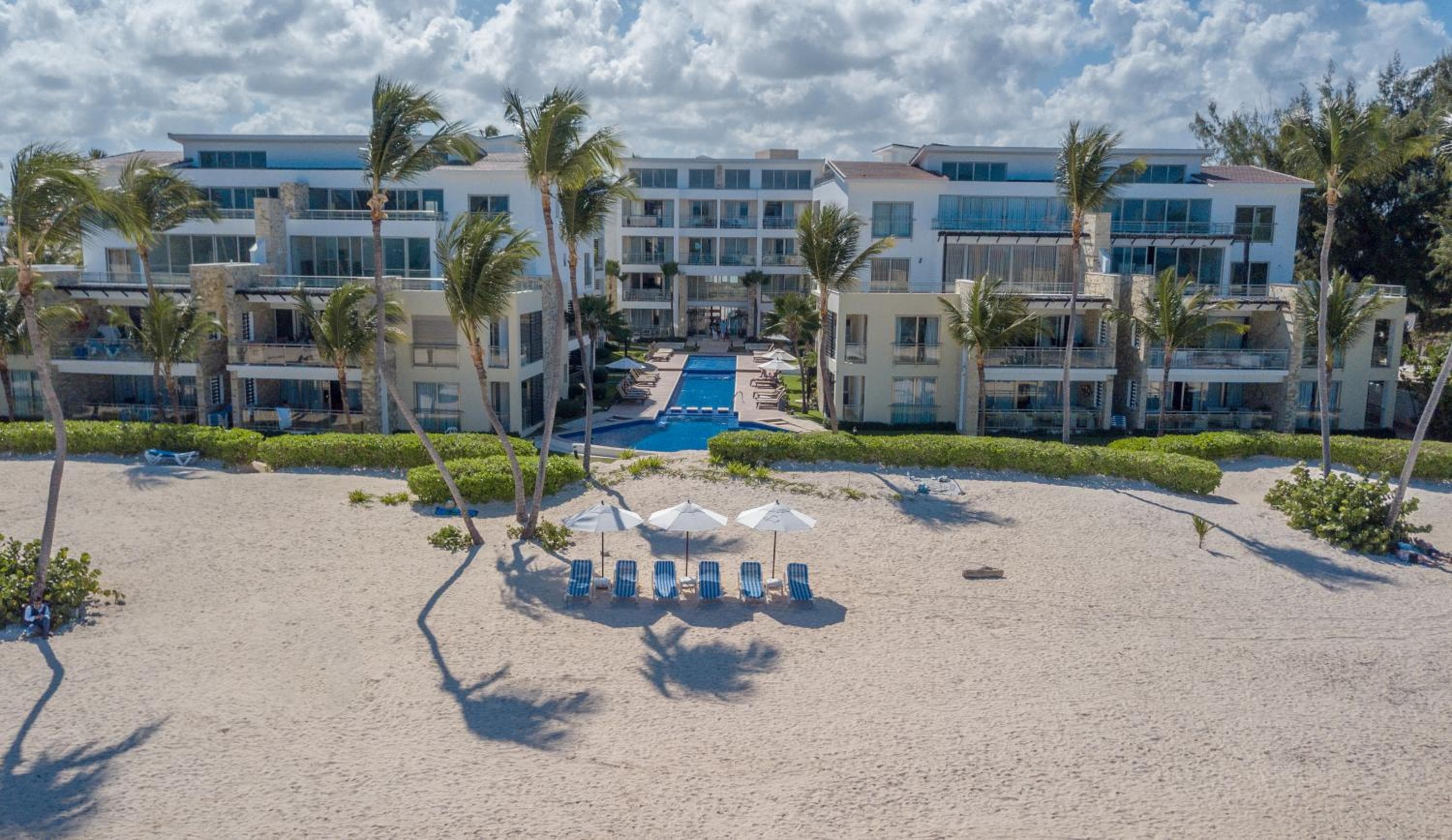 Costa Atlantica Punta Cana - Strandurlaub Apartments — 1