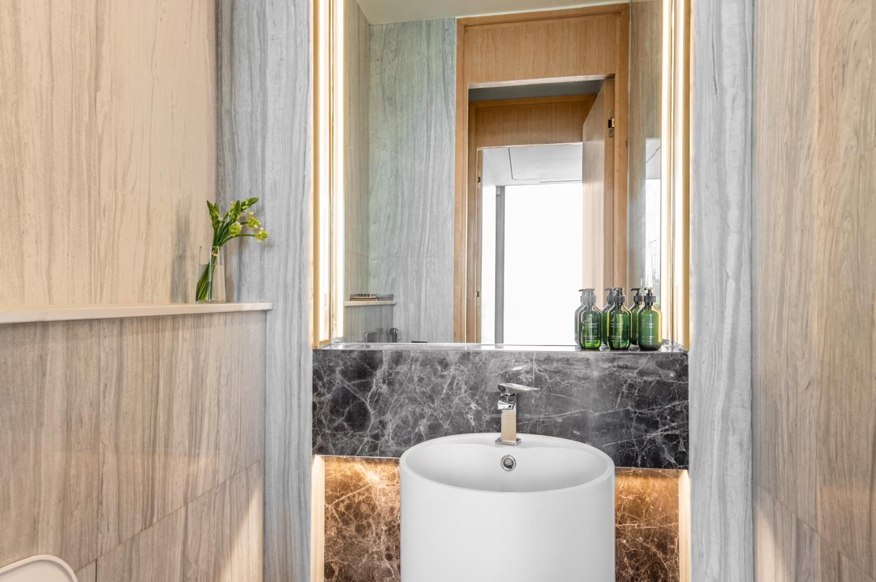 Voco Dubai Monaco, The Heart of Europe by IHG-Adult only — 29