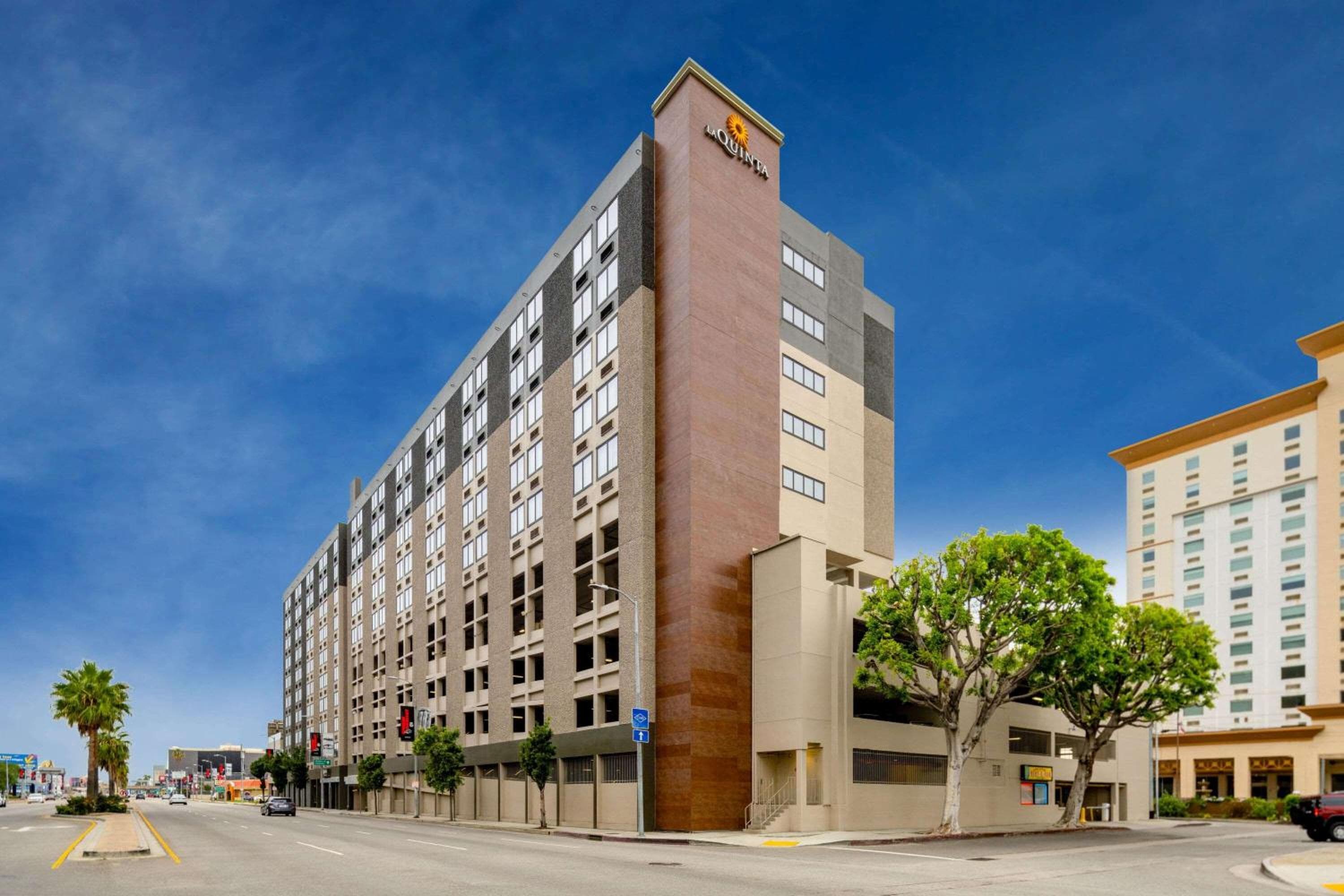 La Quinta by Wyndham LAX — 1