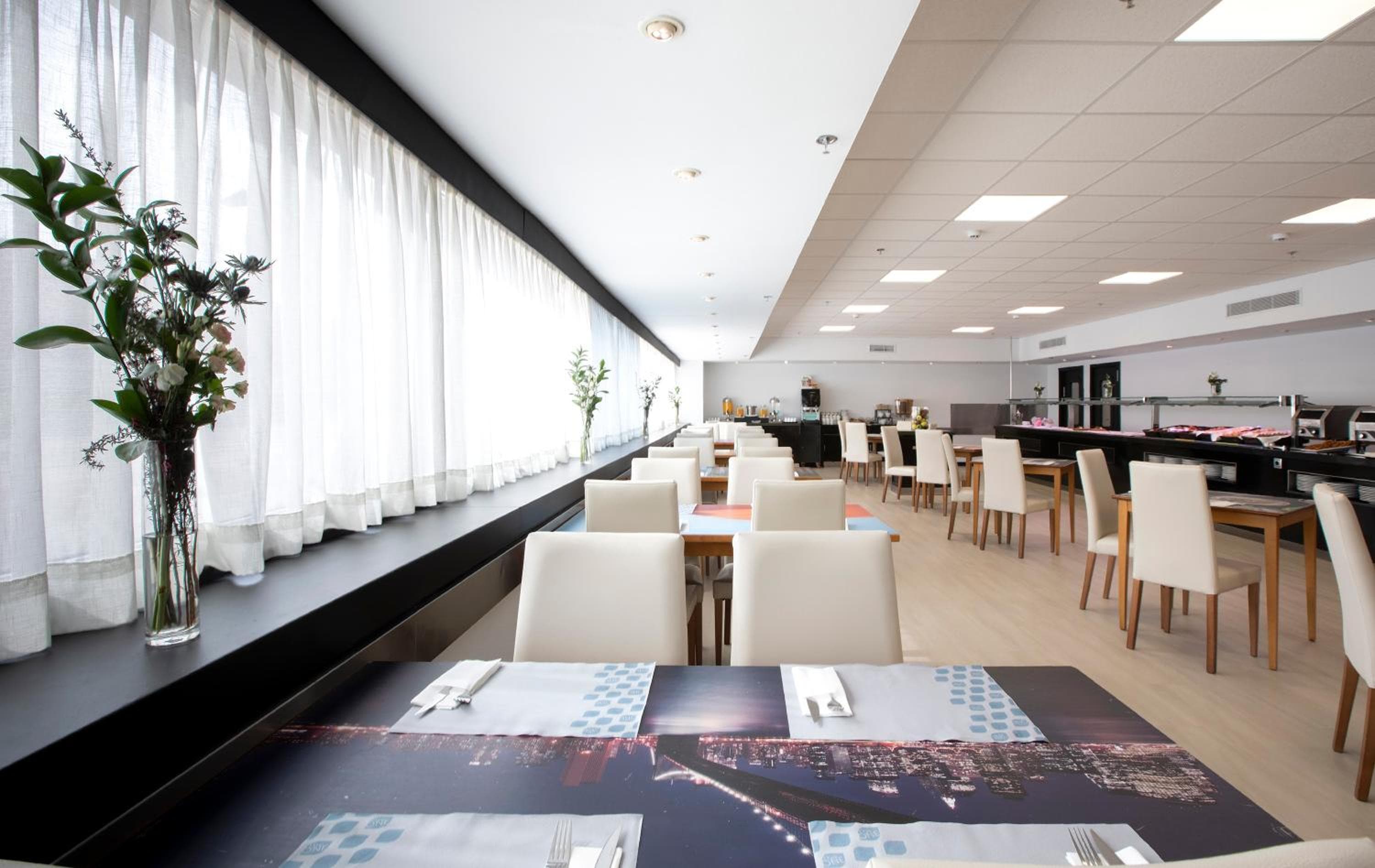 Hotel Chamartin The One — 11