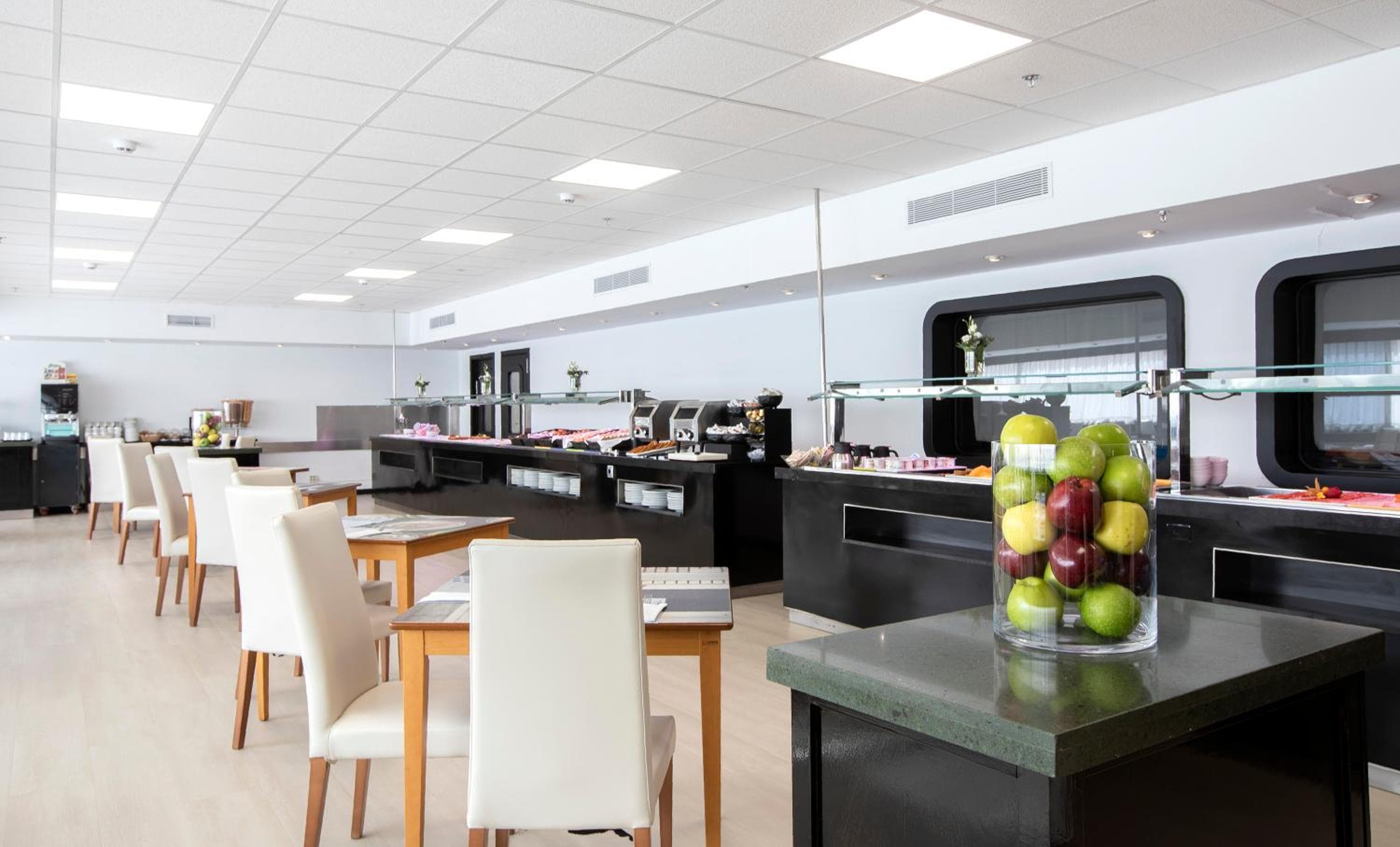 Hotel Chamartin The One — 18