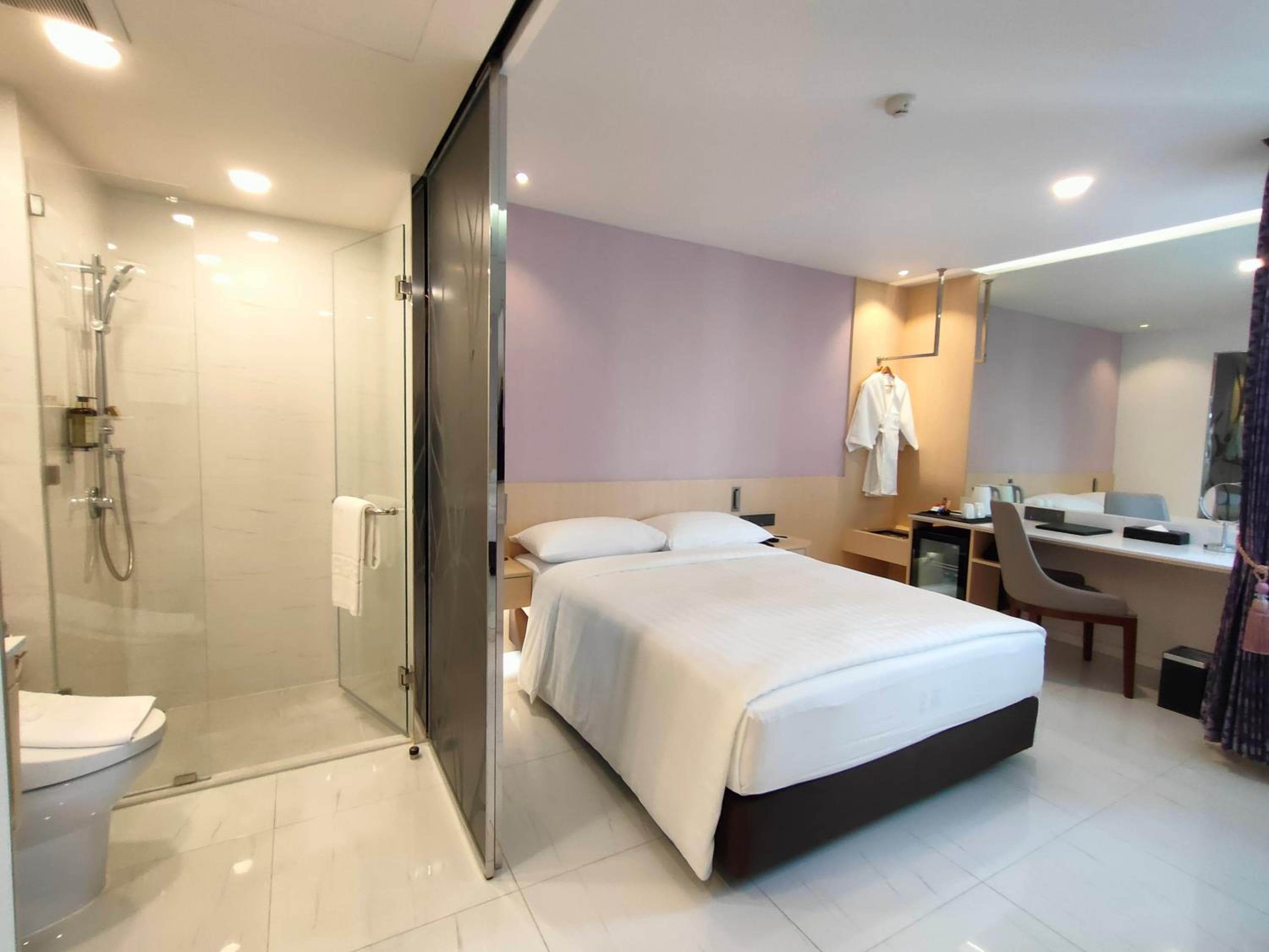 Evergreen Laurel Hotel Bangkok — 20