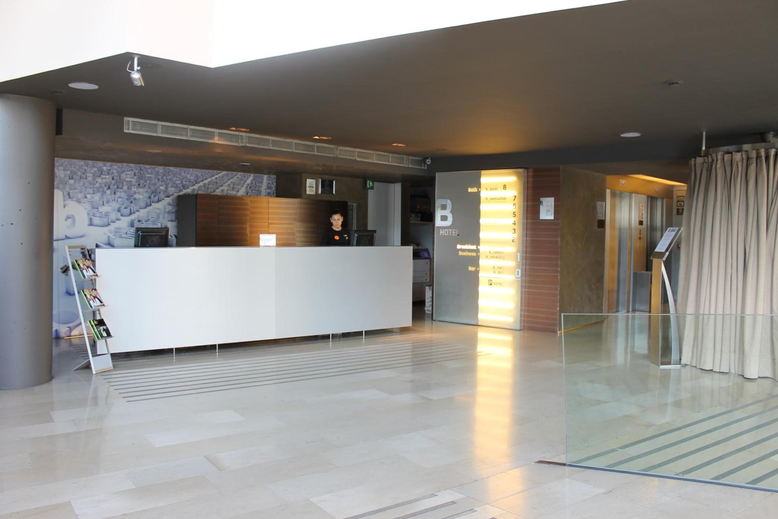 B Hotel — 22