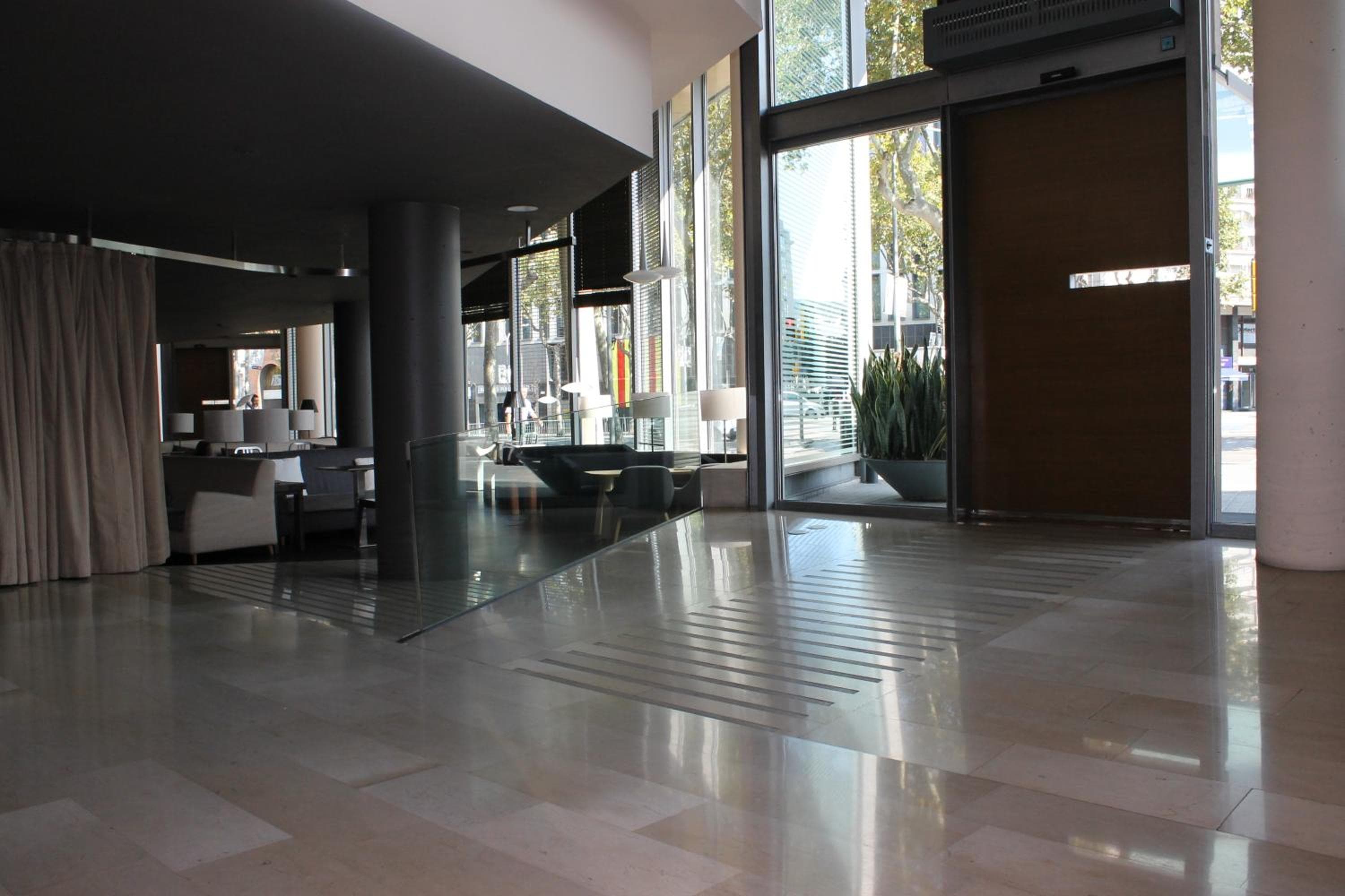 B Hotel — 25