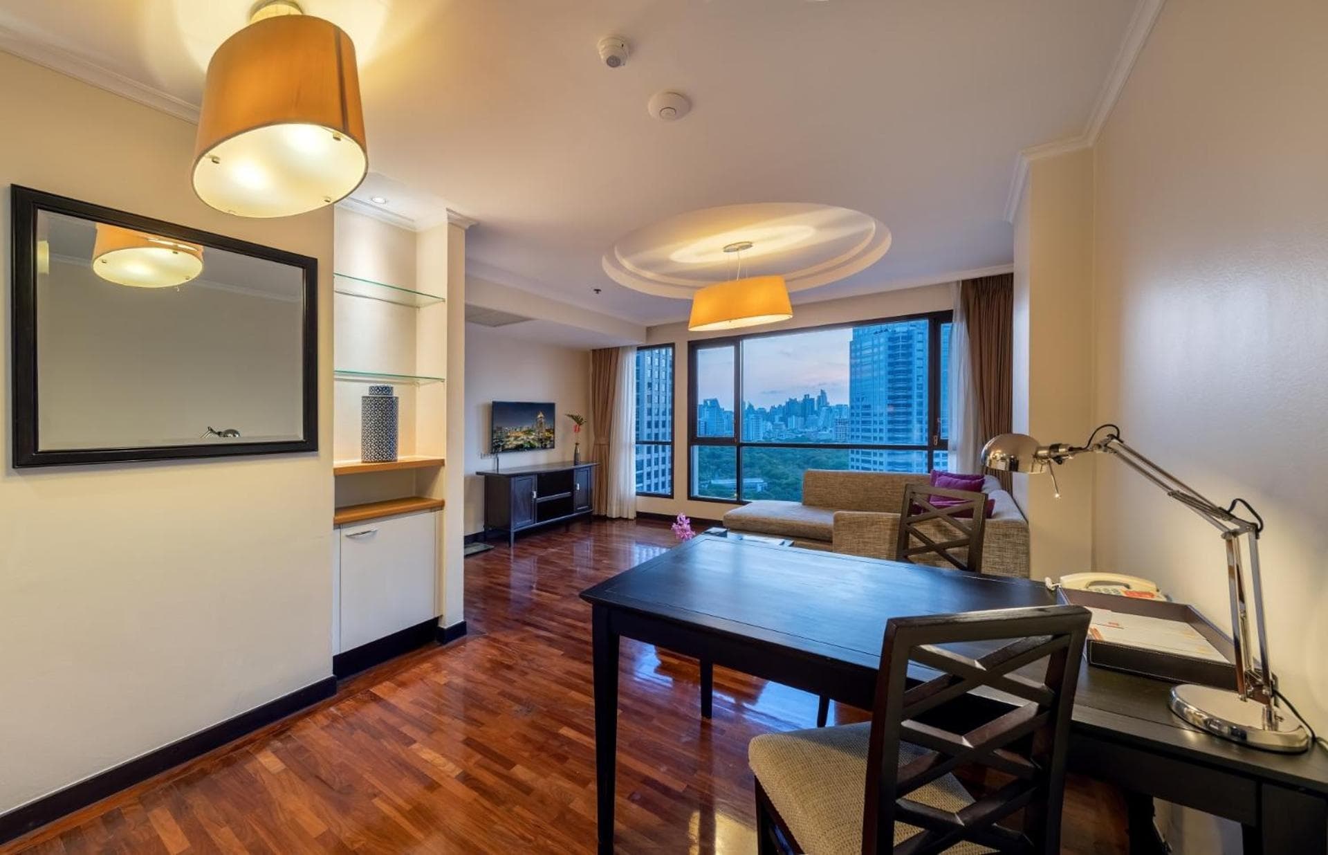 Bandara Suites Silom, Bangkok — 9
