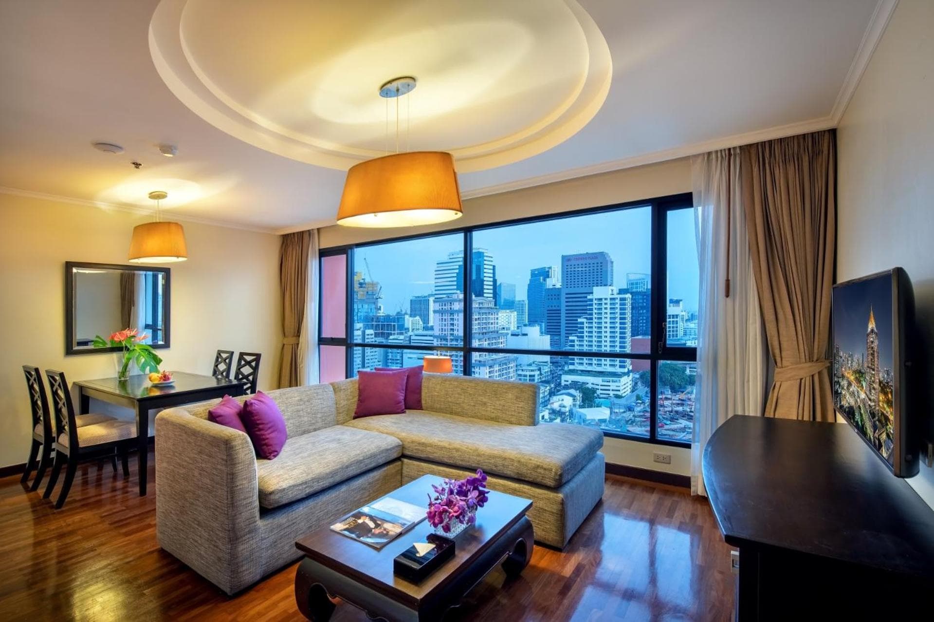 Bandara Suites Silom, Bangkok — 9