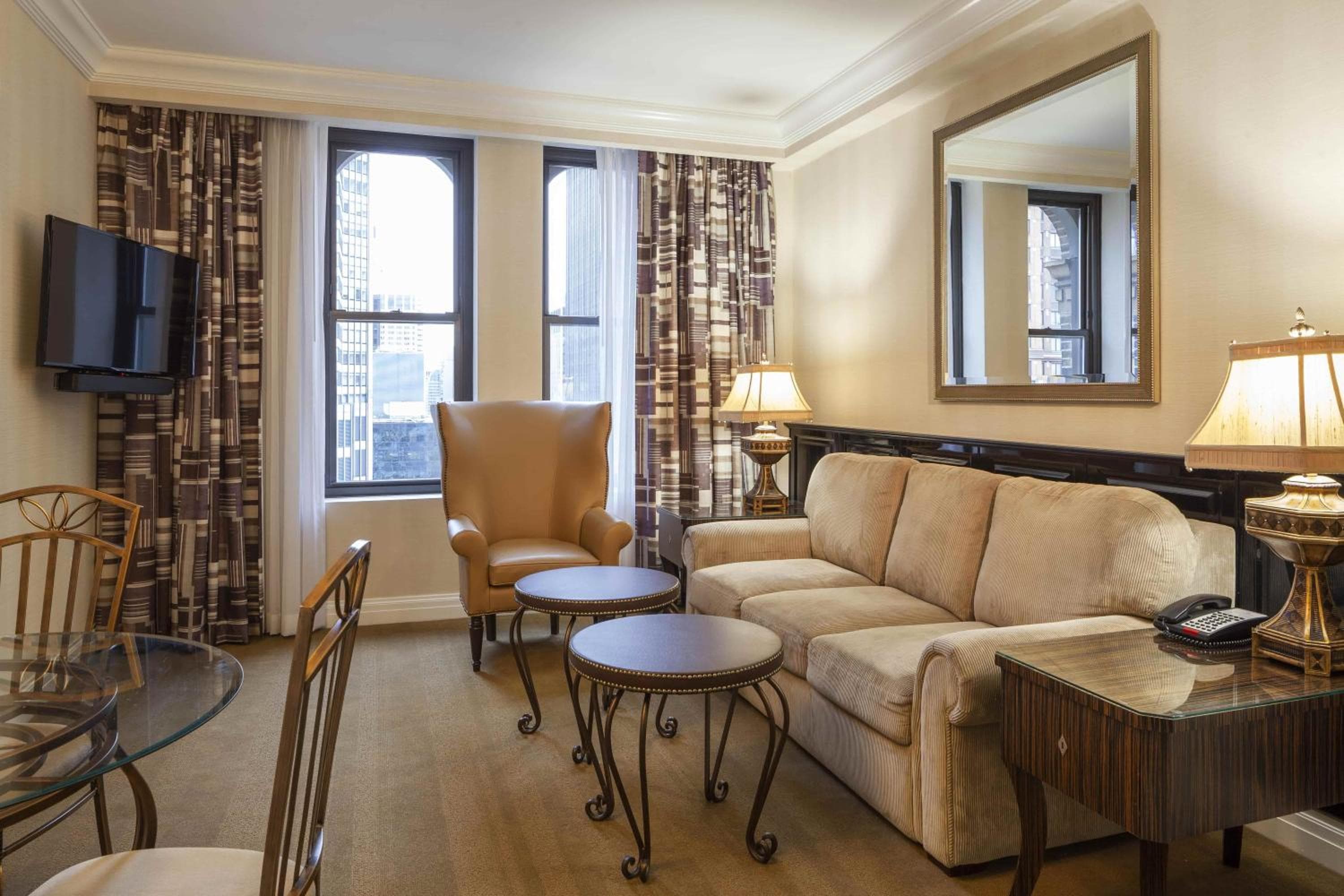 Il club di Manhattan — 16