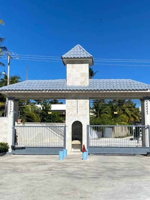 Cozy 2 bdr condo, with pool area and free WIFI — 5