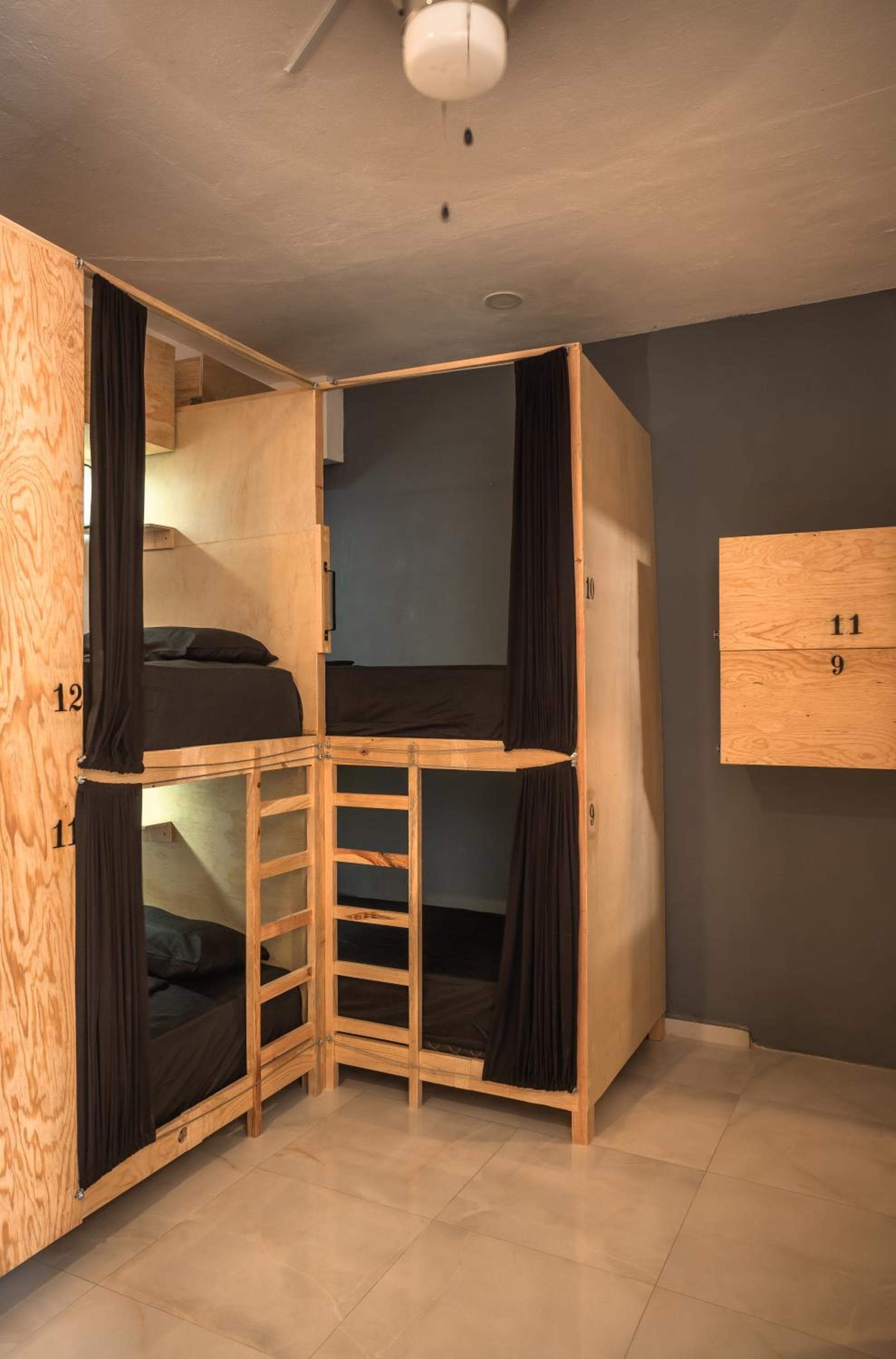 Maui Hostels Playa del Carmen — 24