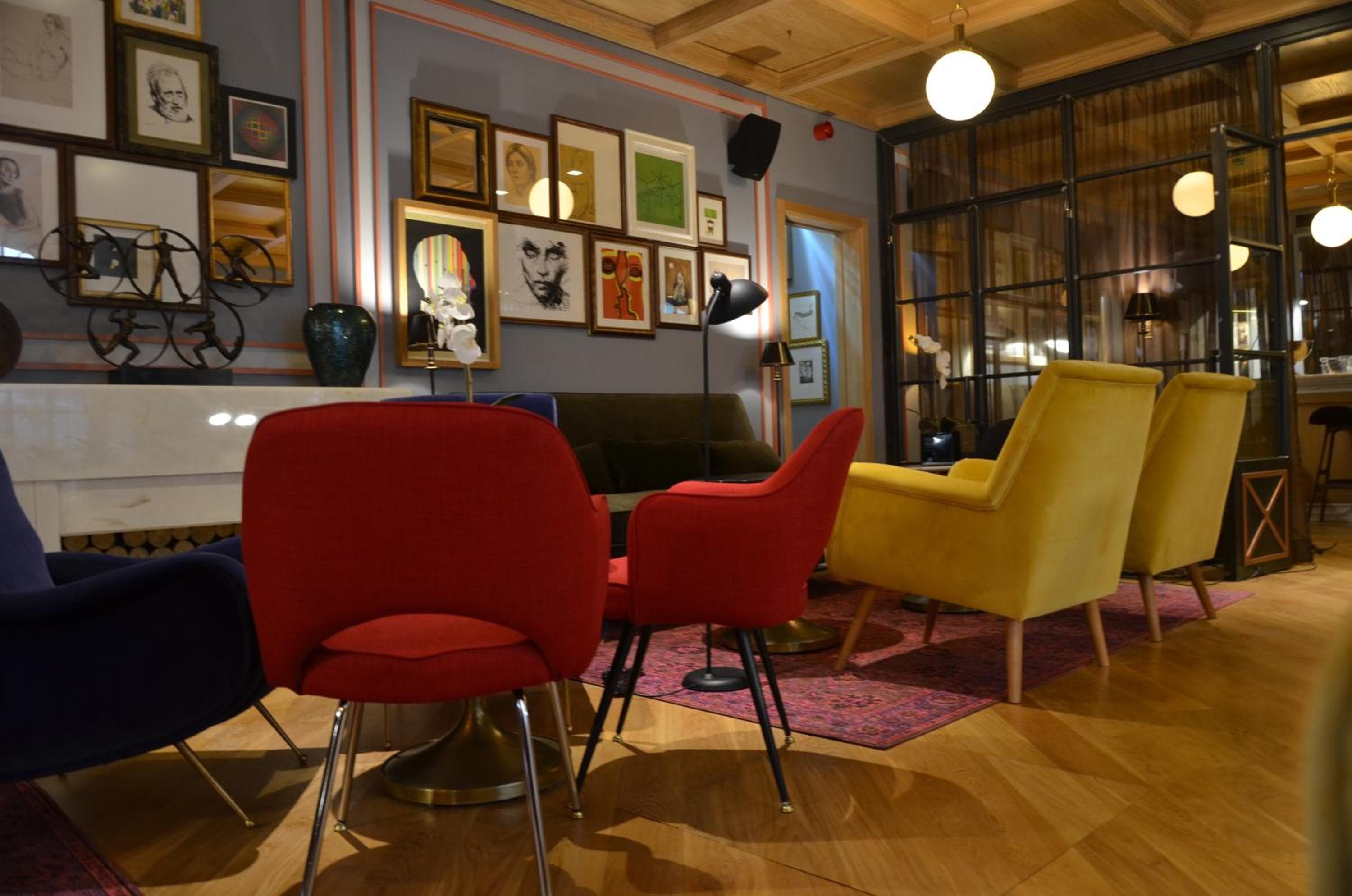 Browns Central Hotel — 28