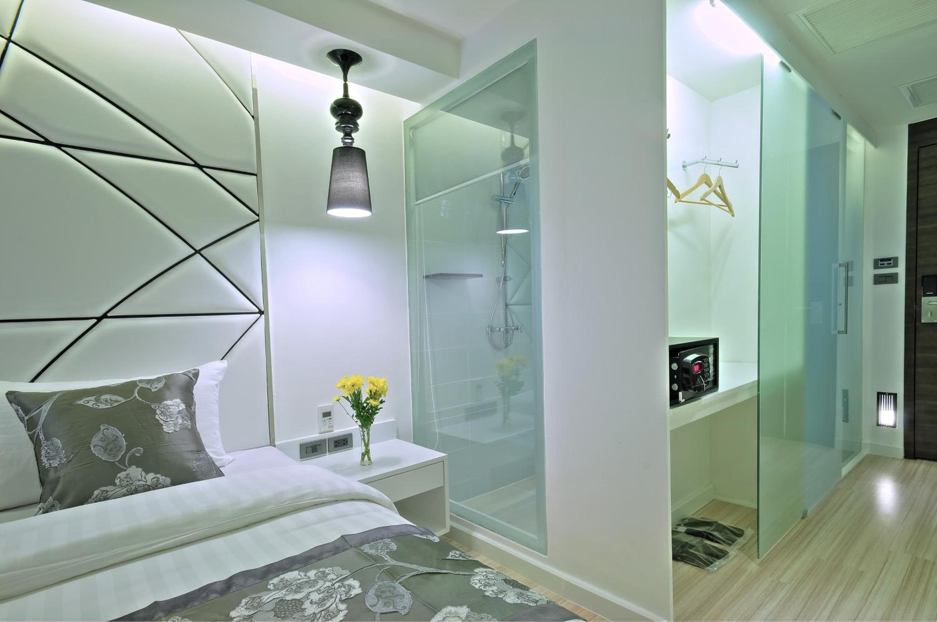 Hotel Sukhumvit — 13