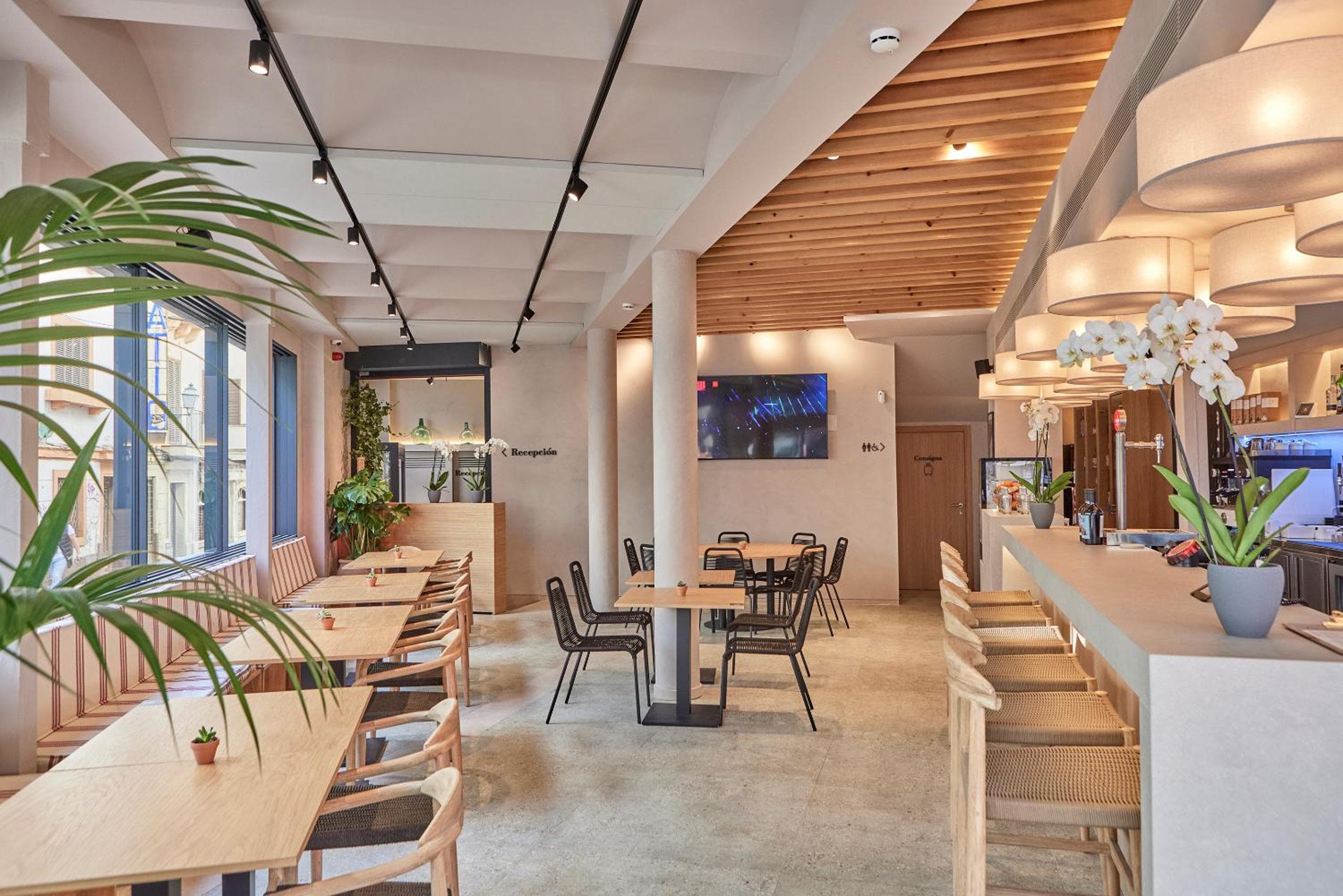 JOE'S GOMILA BOUTIQUE HOTEL — 14