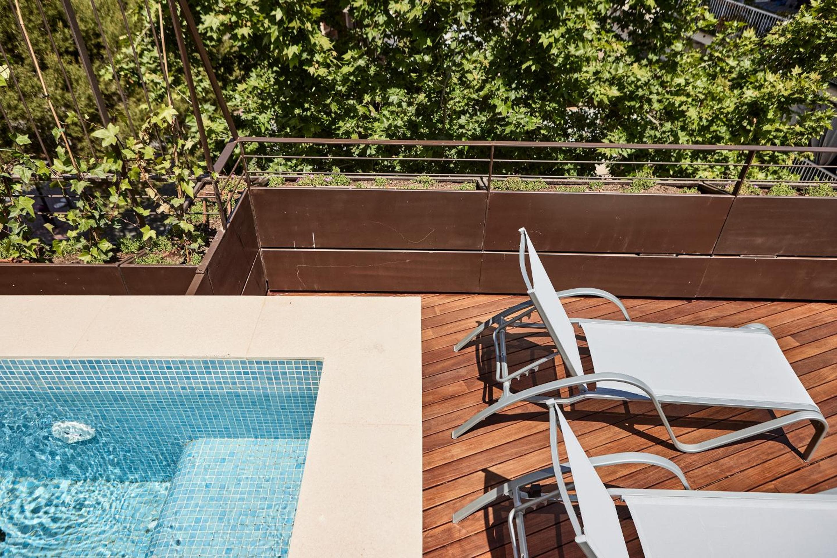JOE'S GOMILA BOUTIQUE HOTEL — 2