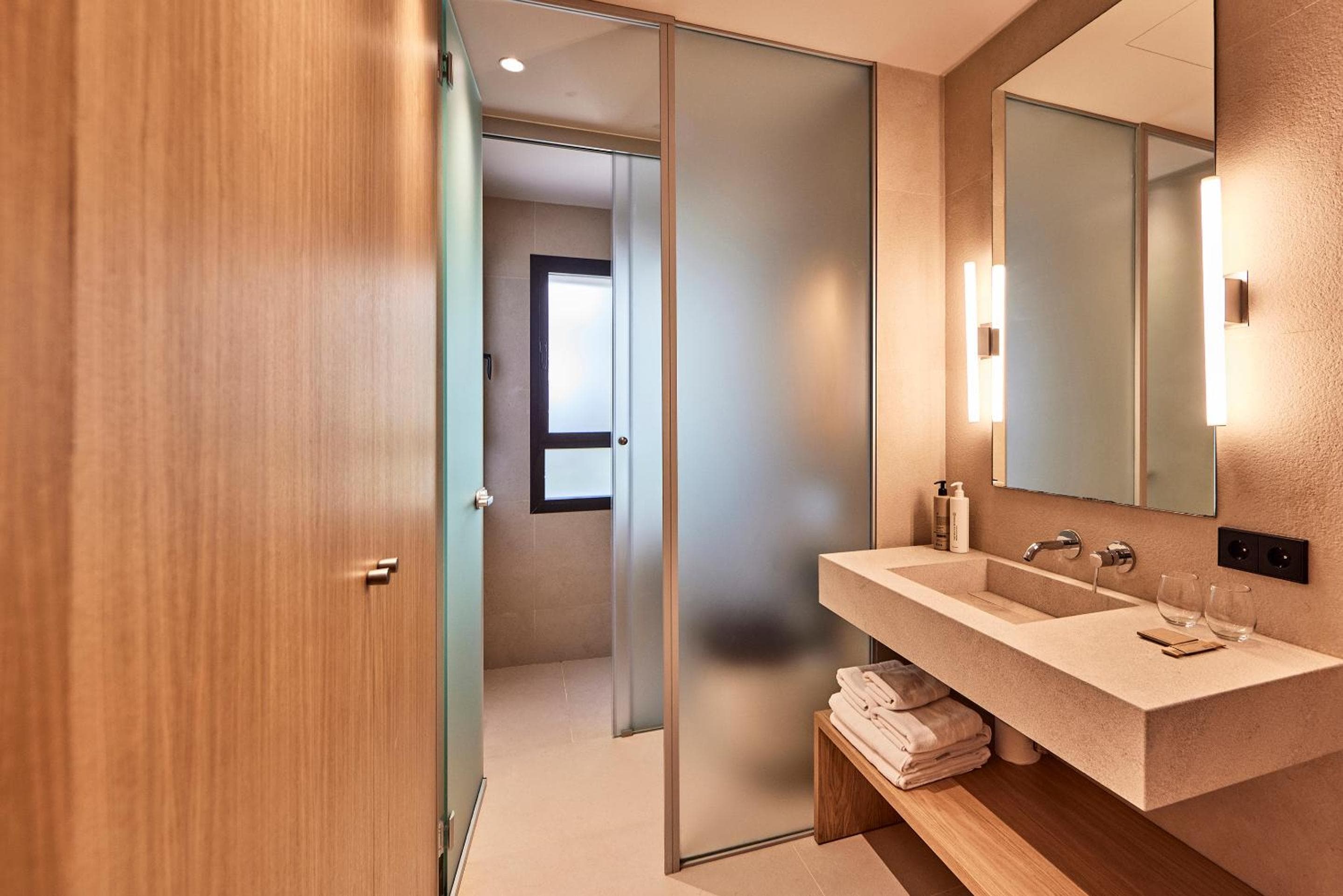 JOE'S GOMILA BOUTIQUE HOTEL — 5