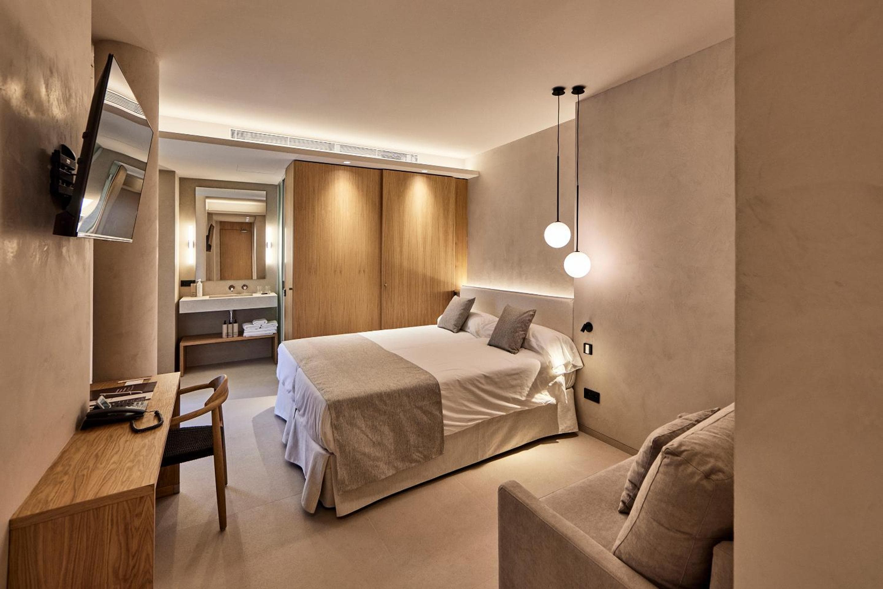 JOE'S GOMILA BOUTIQUE HOTEL — 24