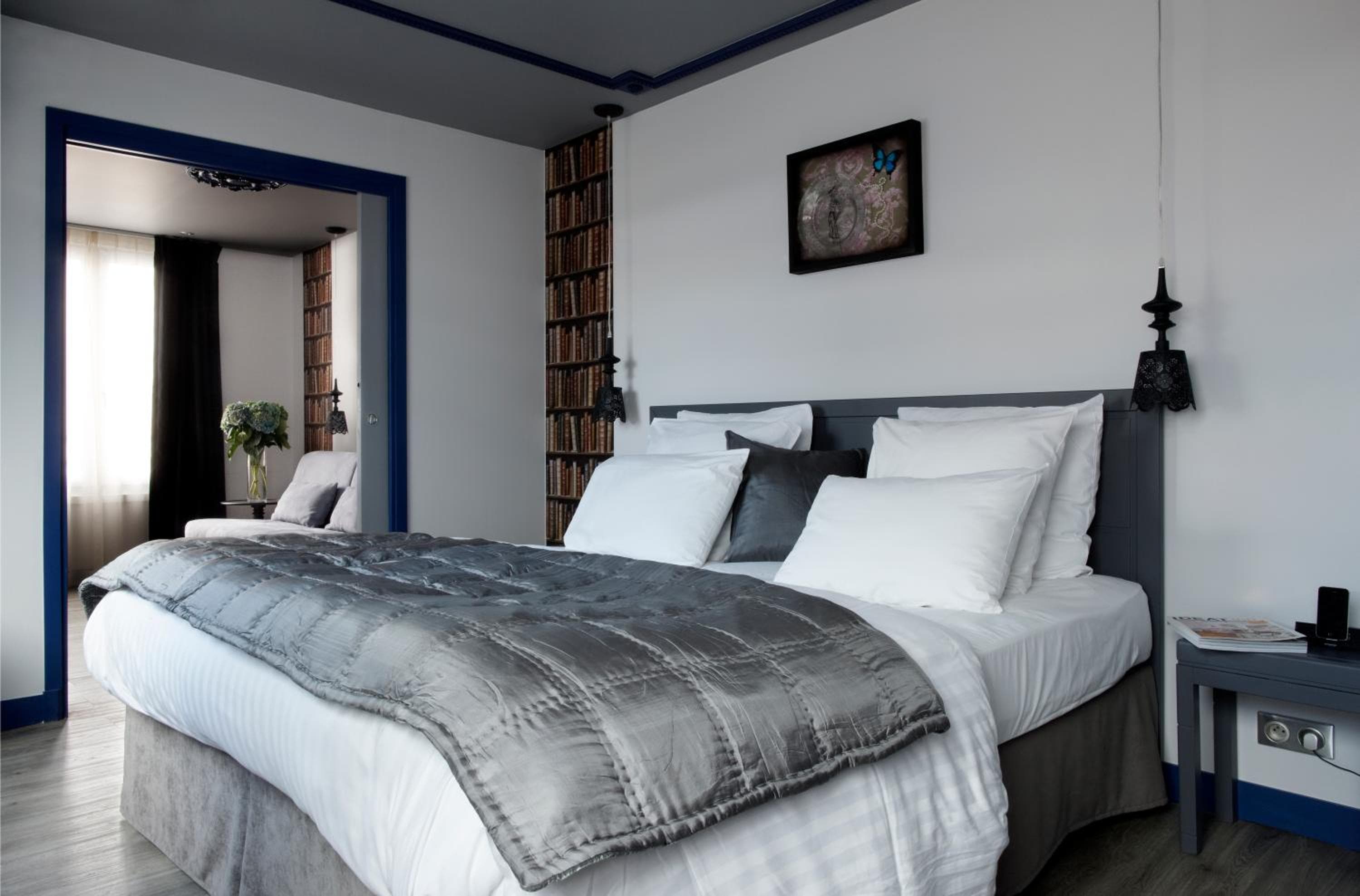 Hotel Mademoiselle — 12