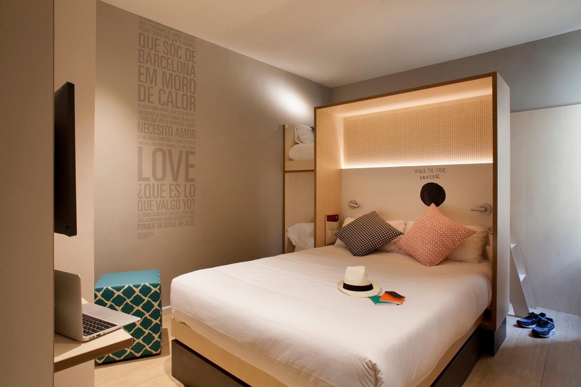 TOC Hostel Barcelona — 26