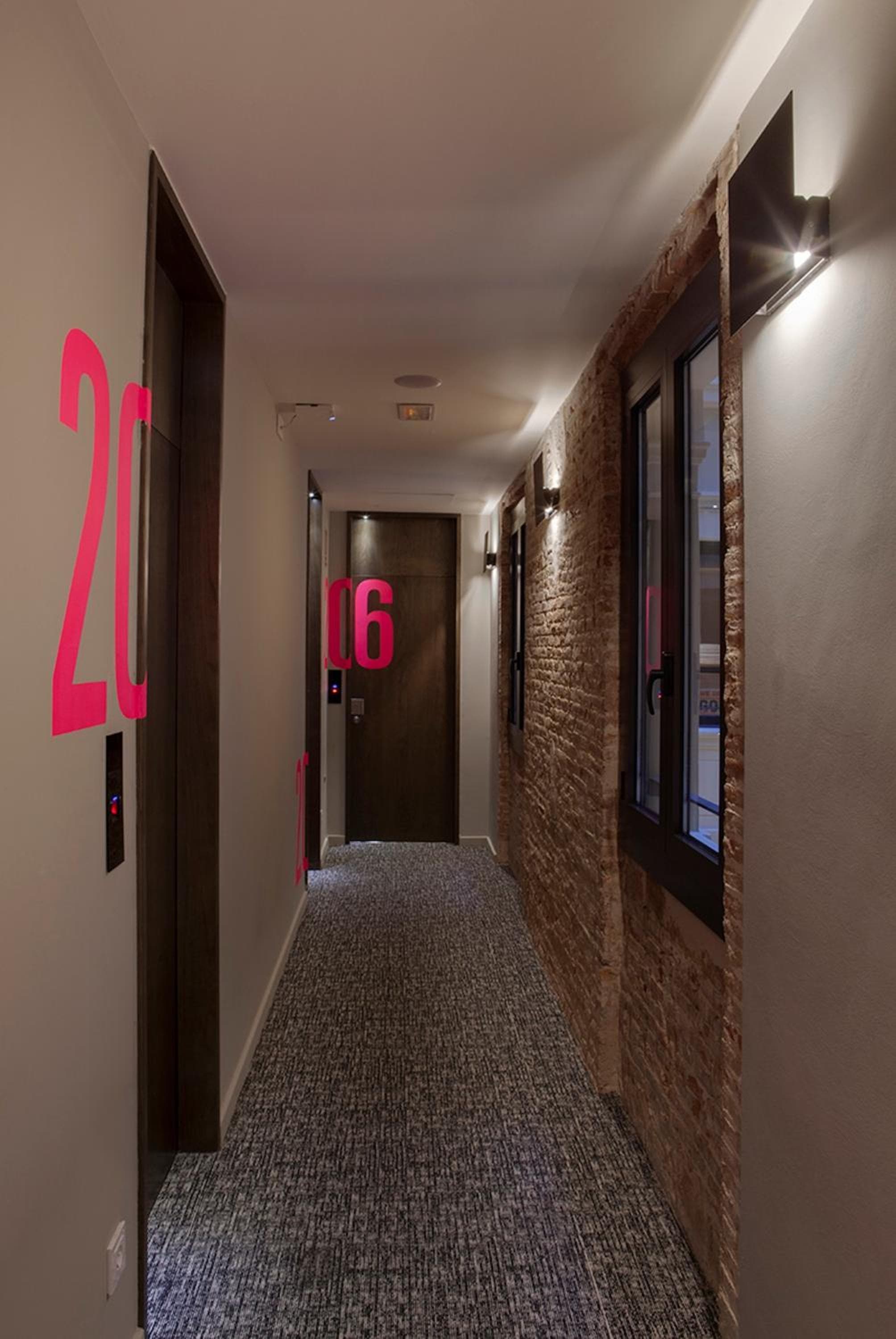 TOC Hostel Barcelona — 27