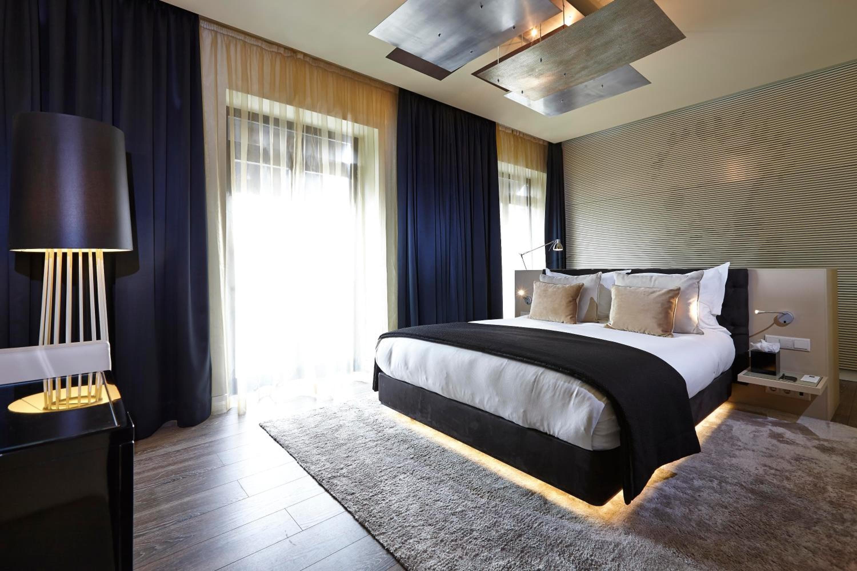 9Hotel Mercy — 23