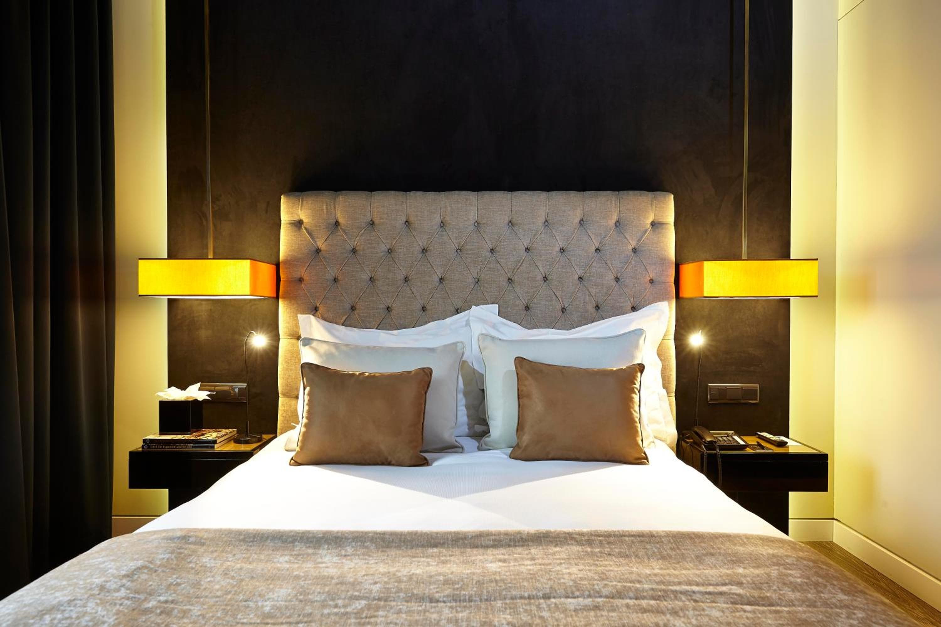 9Hotel Mercy — 22