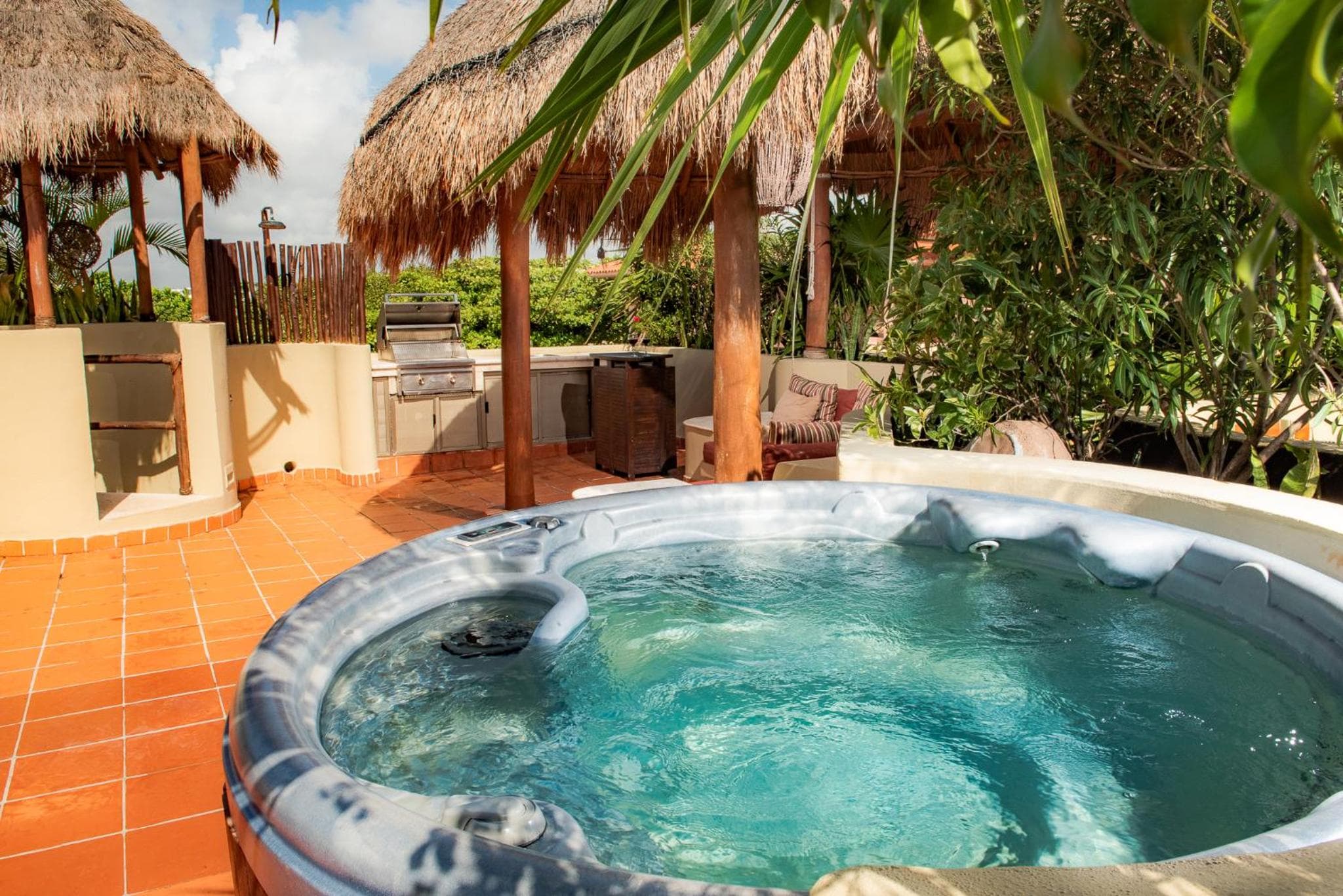 Maya Villa Condo Hotel und Beachclub — 9