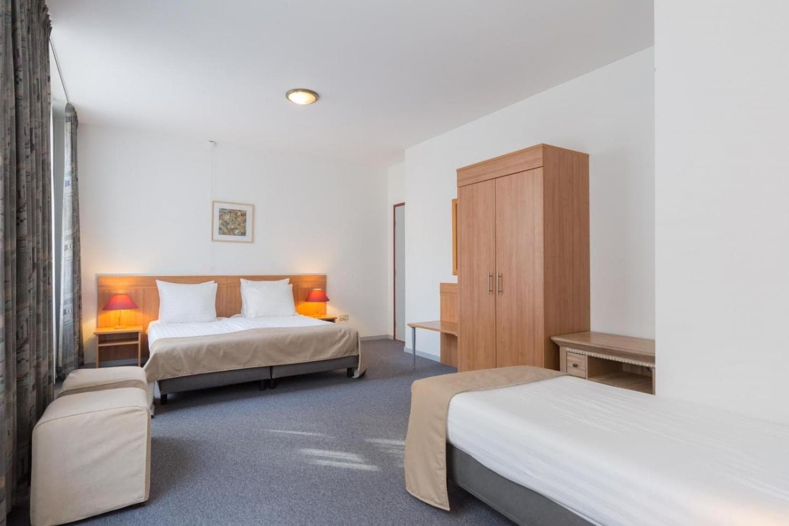Rho Hotel — 26