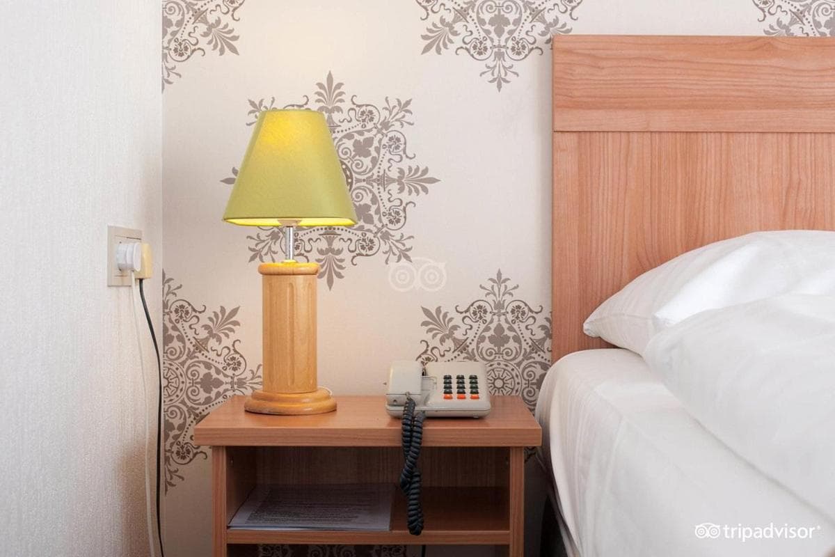 Rho Hotel — 15