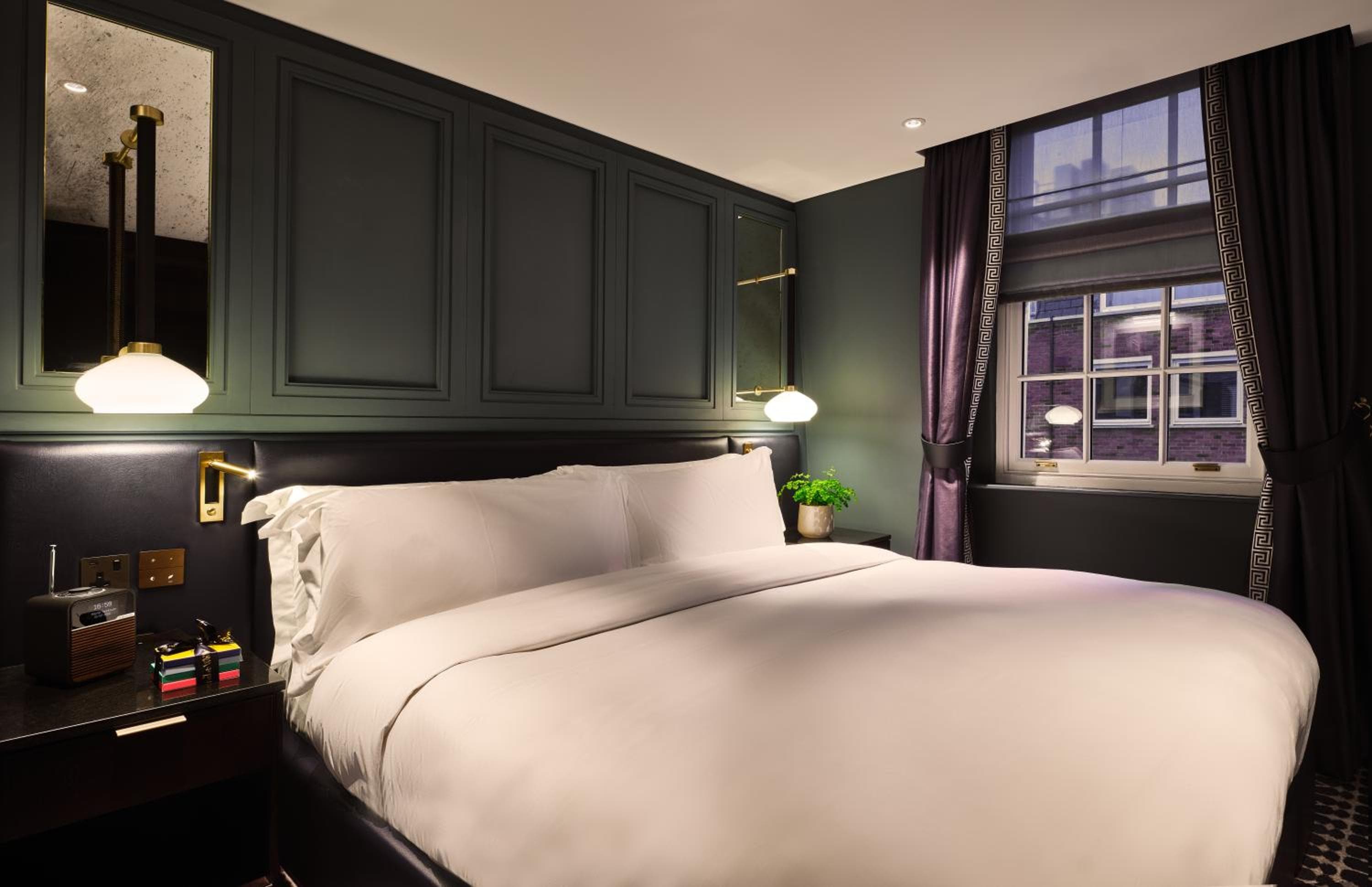 The Mayfair Townhouse — 8