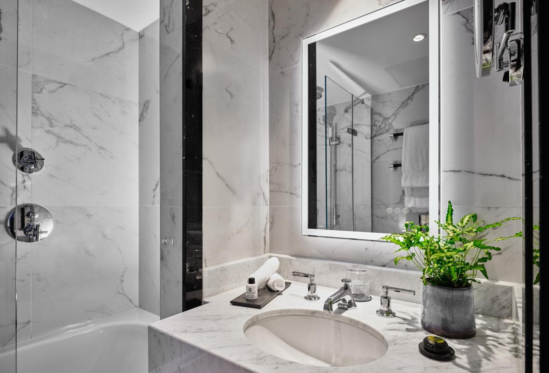 The Mayfair Townhouse — 21