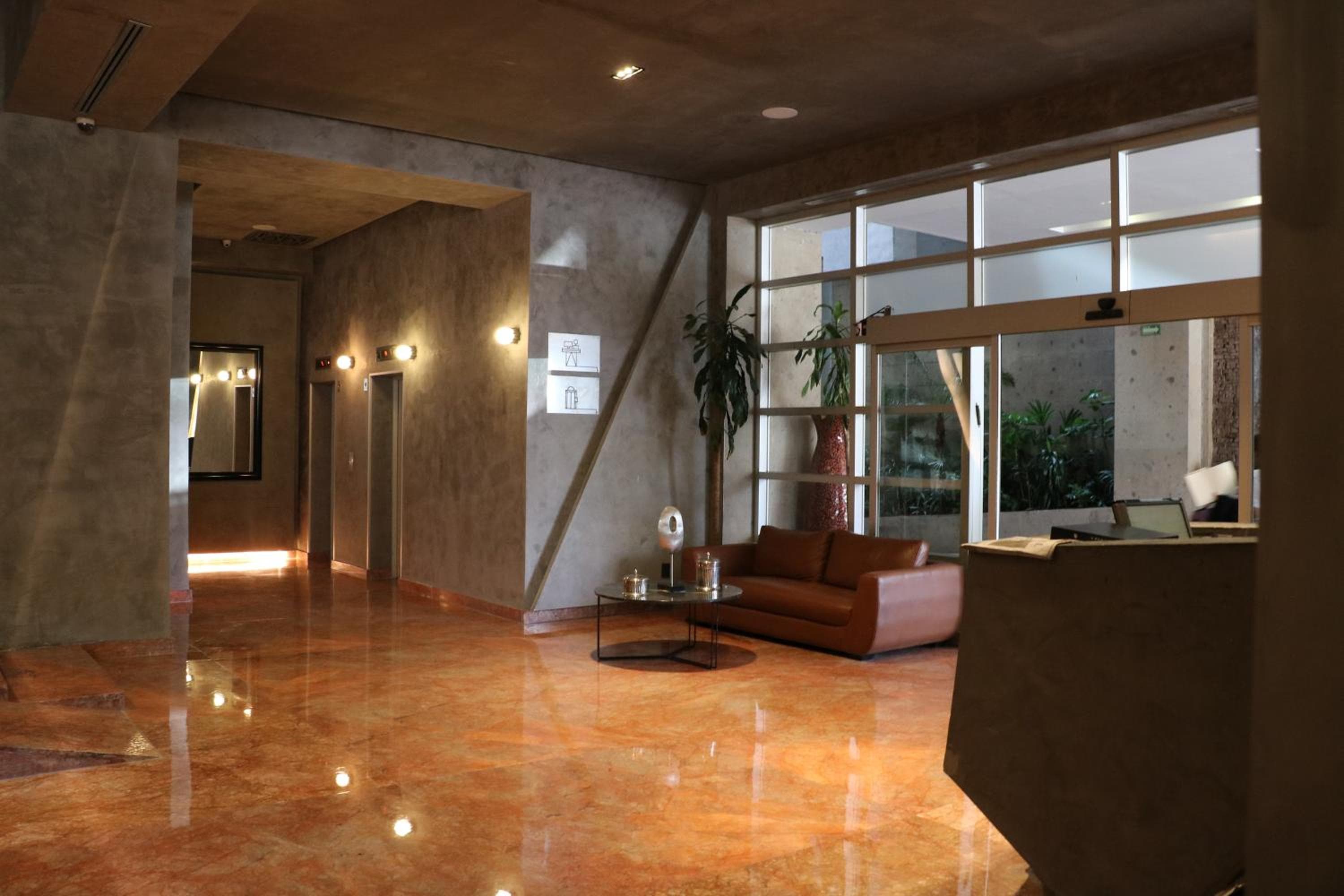 St Isidro Suites Corporate Housing SPA & Wellness Center — 18
