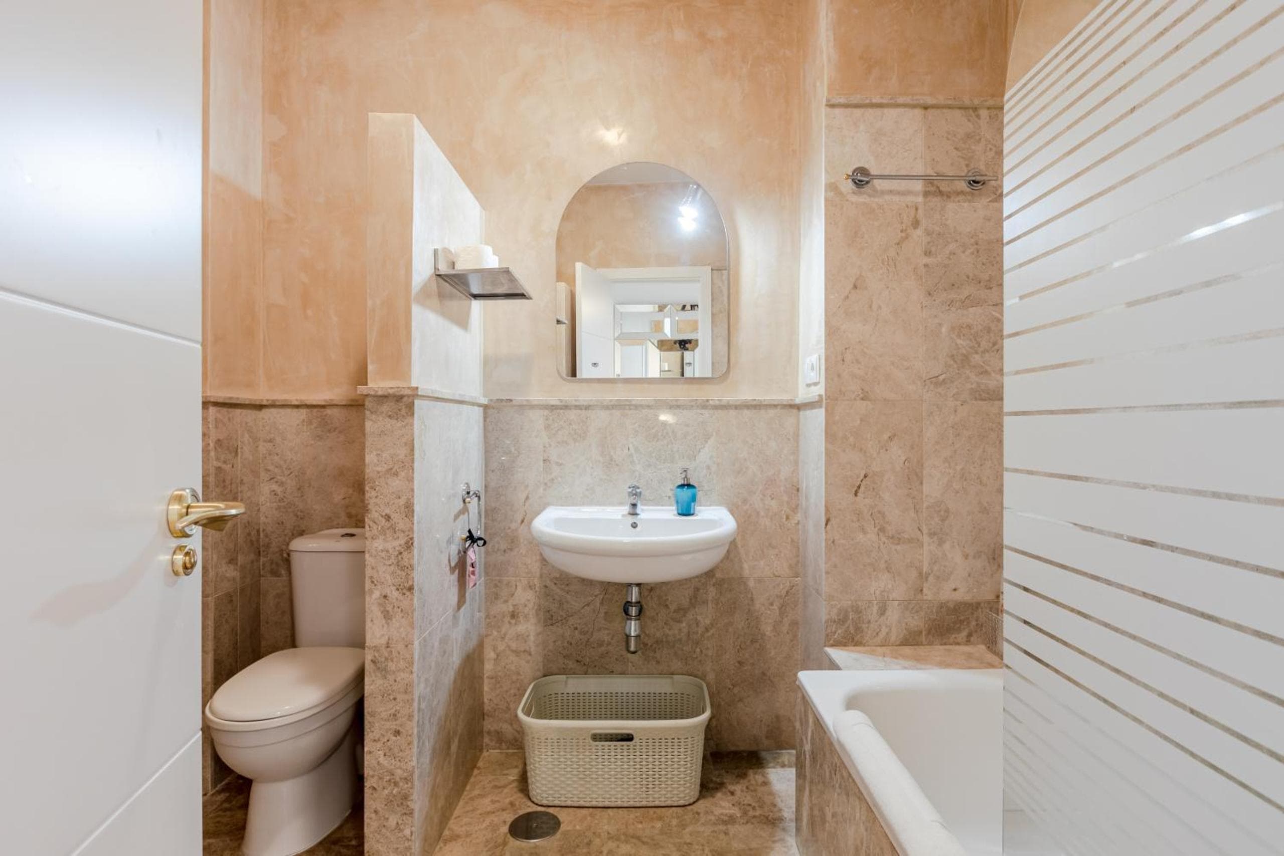 Hommyhome San Esteban — 24
