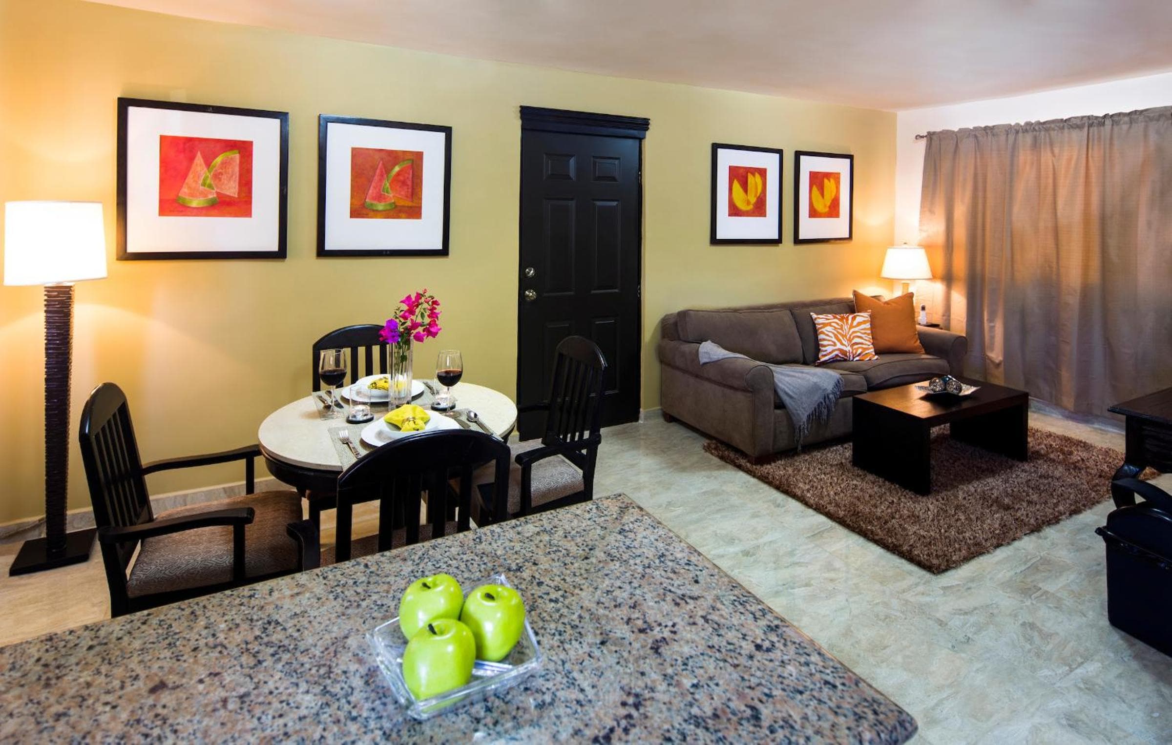 Coromuel Condo — 3