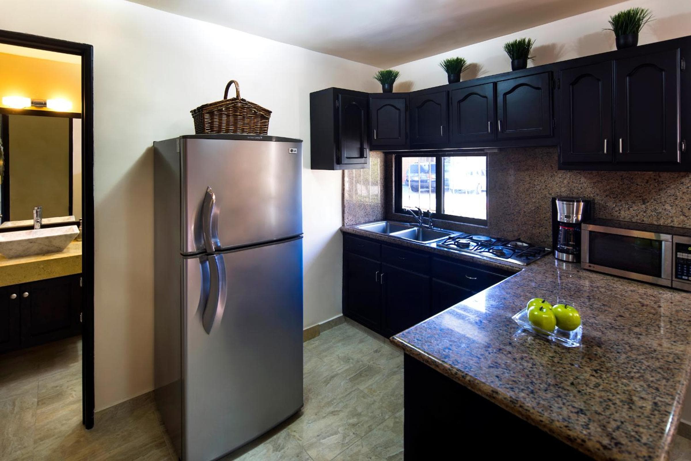 Coromuel Condo — 5
