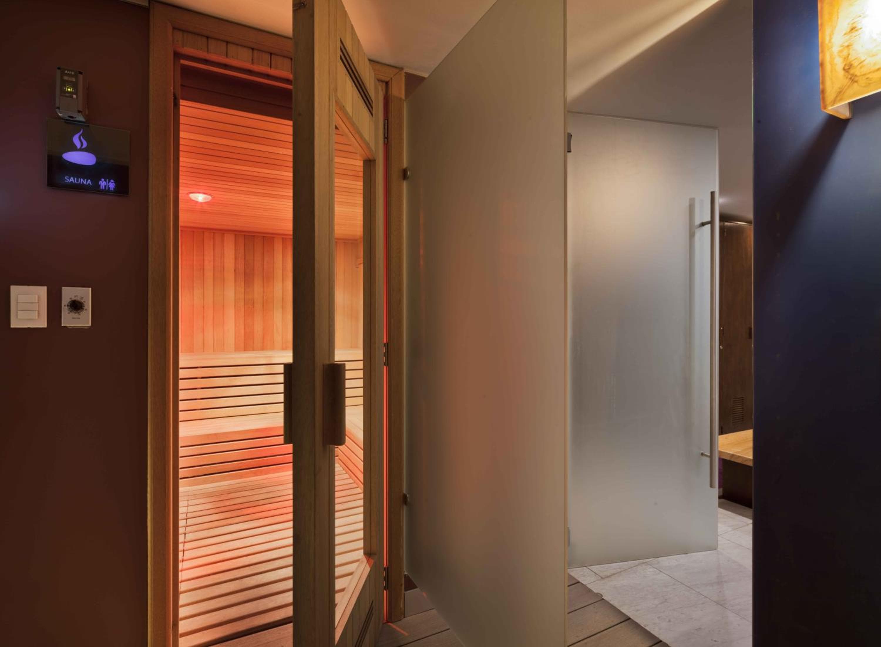 Las Suites Campos Eliseos — 6