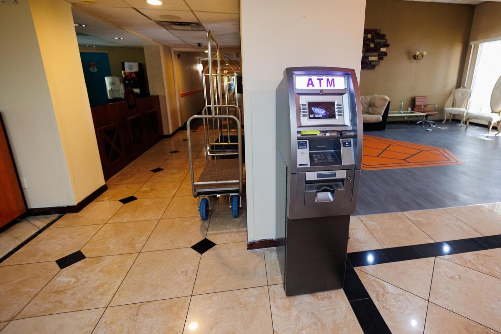 Garnet Inn & Suites, Orlando — 2