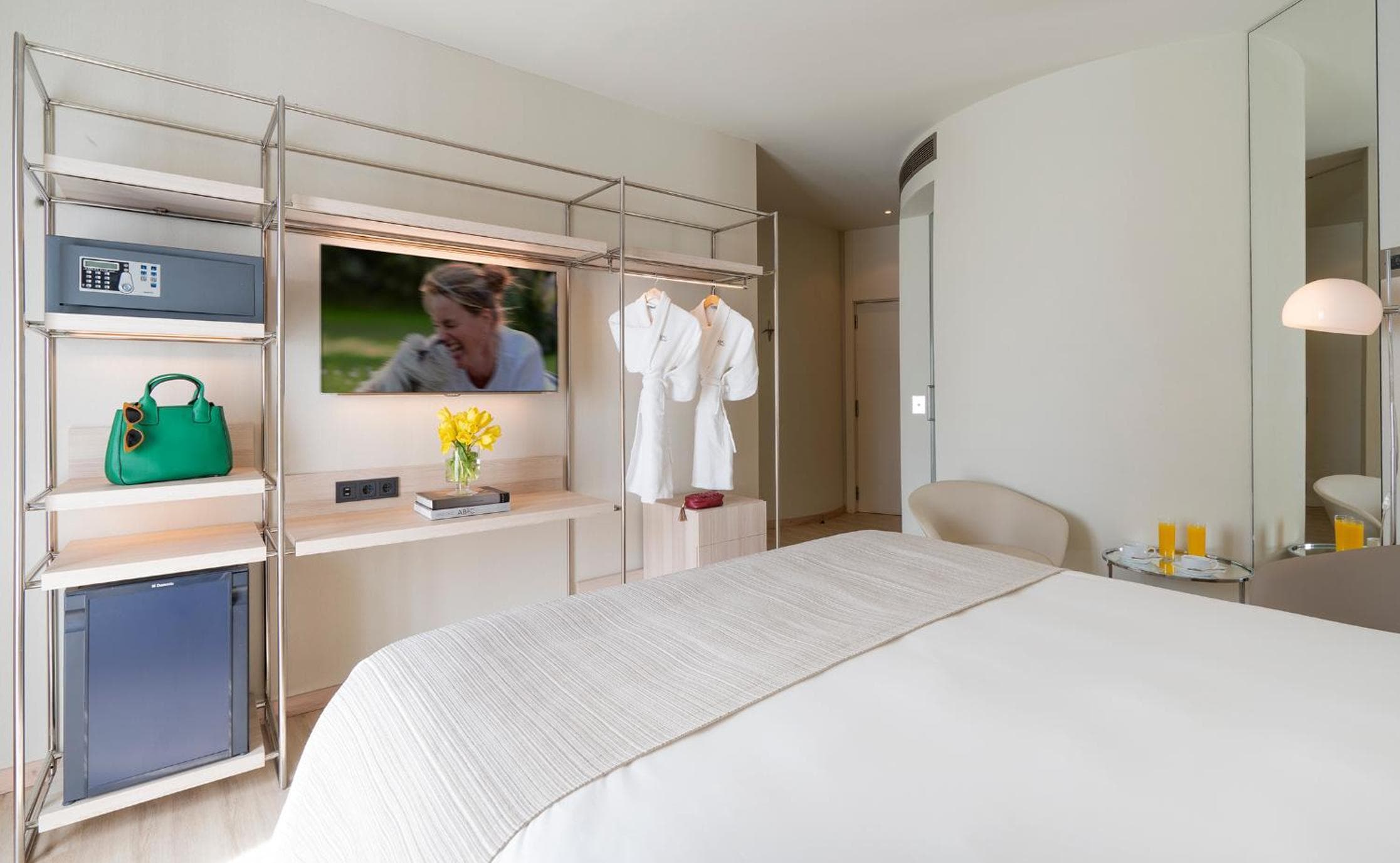 Cram Hotel — 23