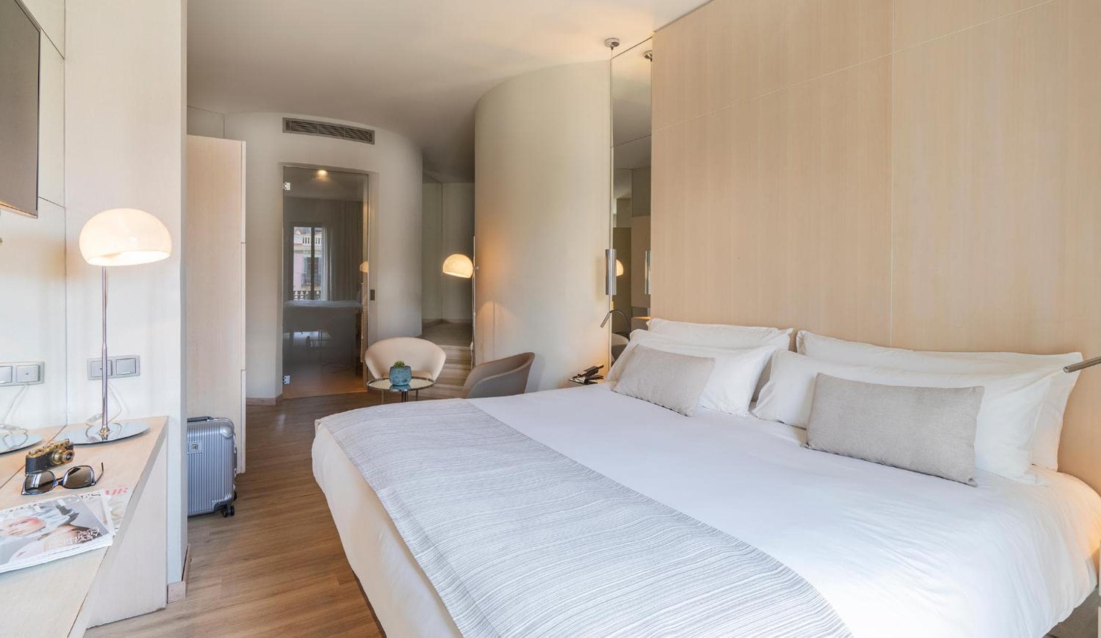 Cram Hotel — 13