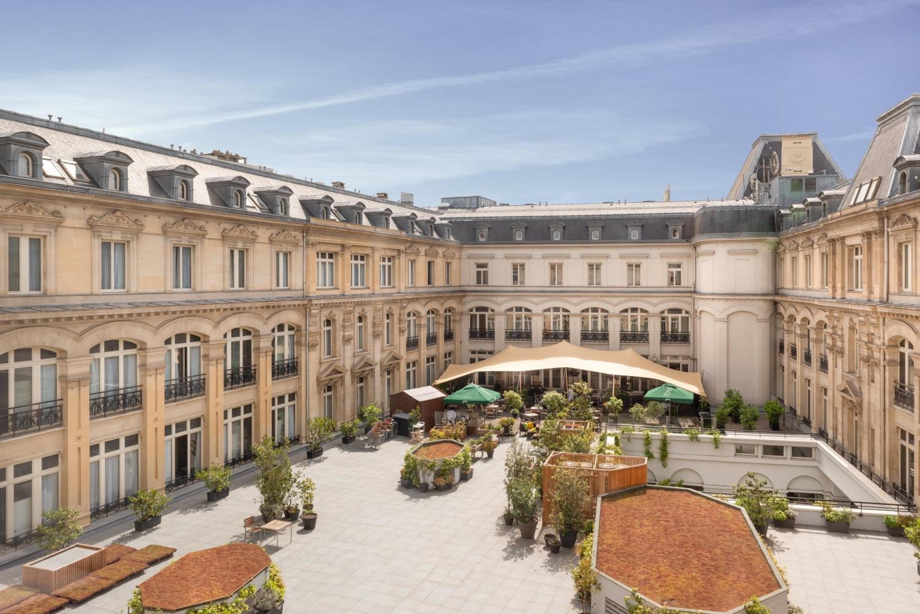 Crowne Plaza Paris République, un hotel IHG — 12